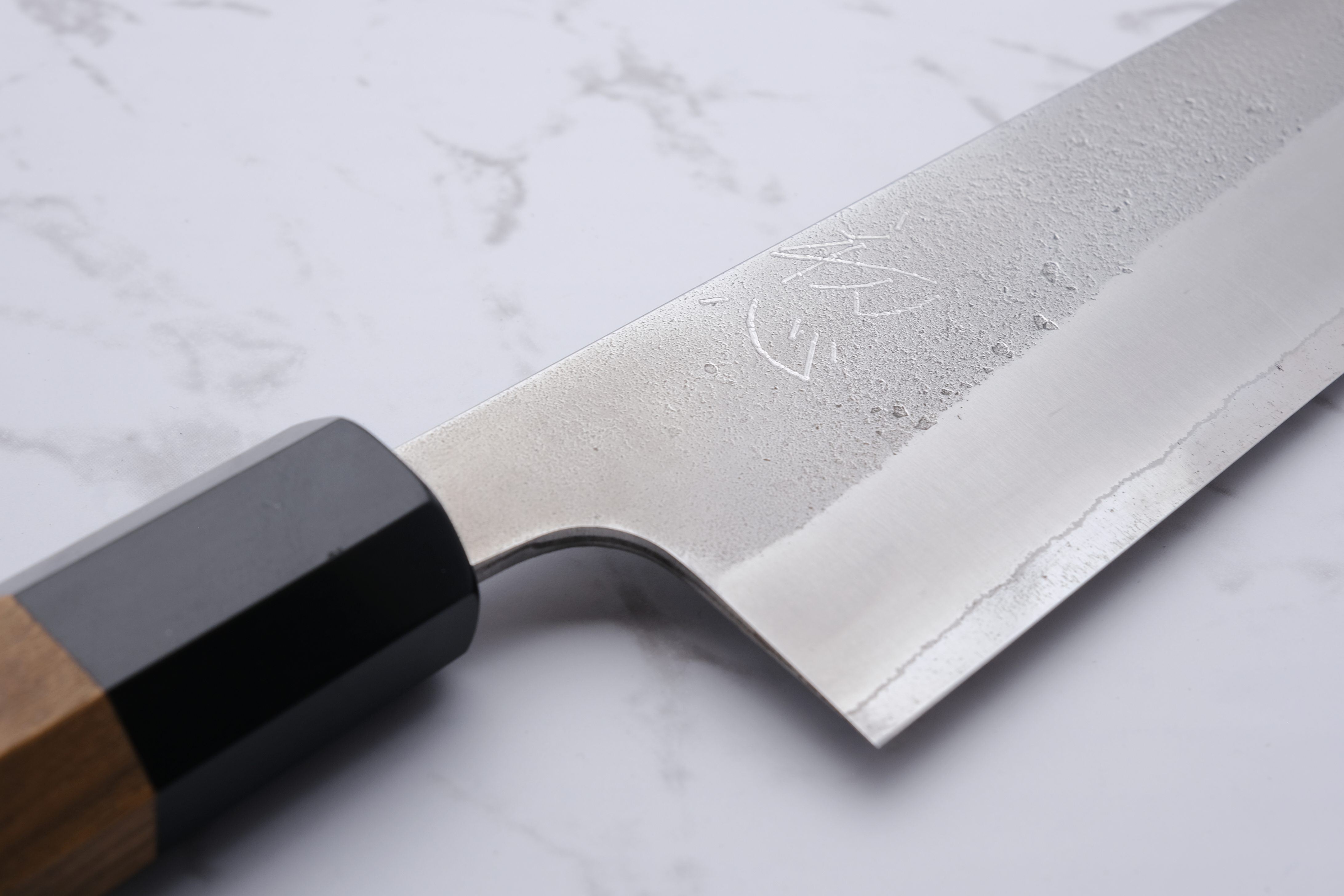 Yoshikane Hamono White 2 240mm Gyuto