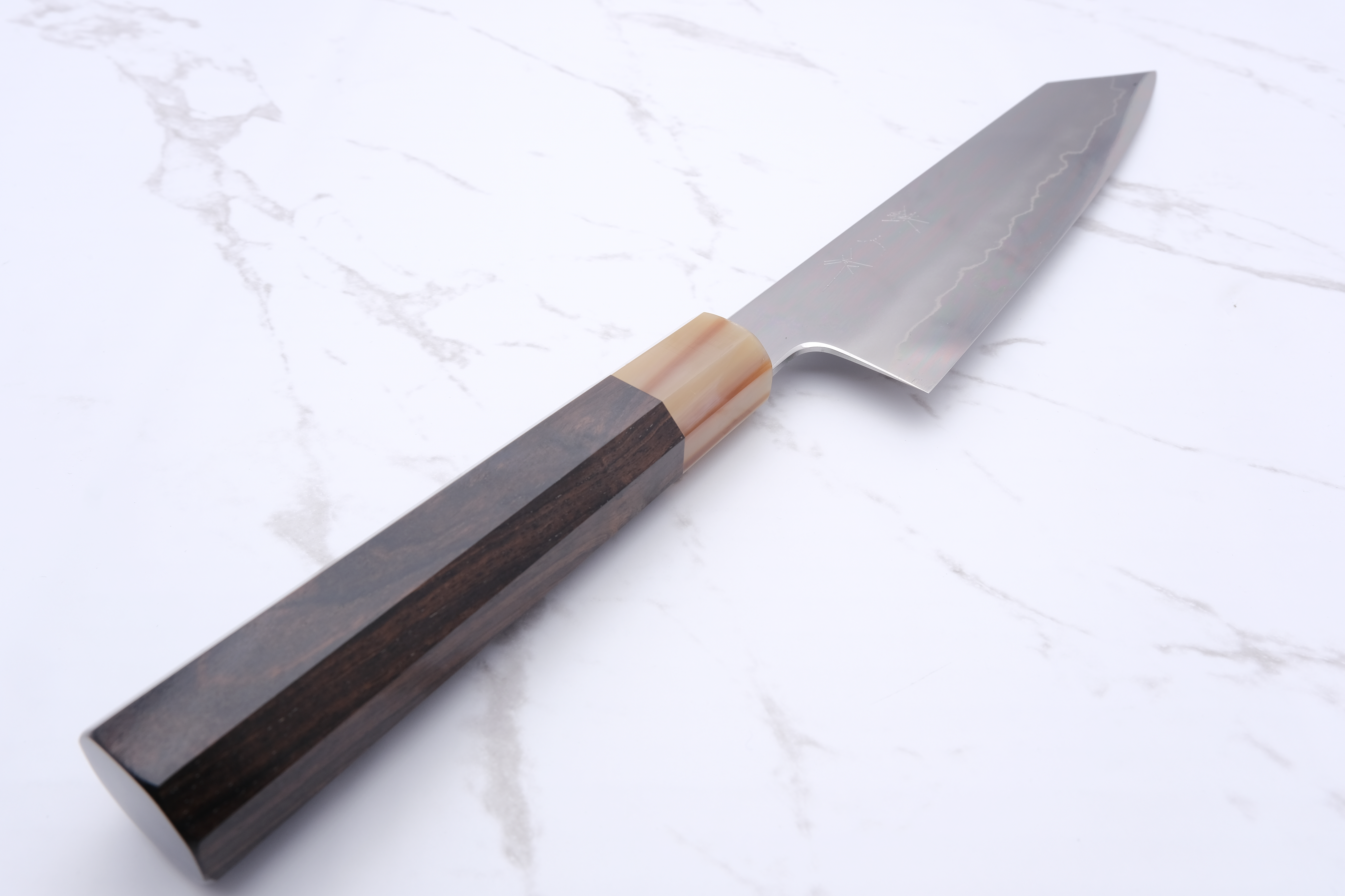 Tetsujin Hamono Ginsan Ukiba 210mm. Kiritsuke Gyuto – Ebenholz