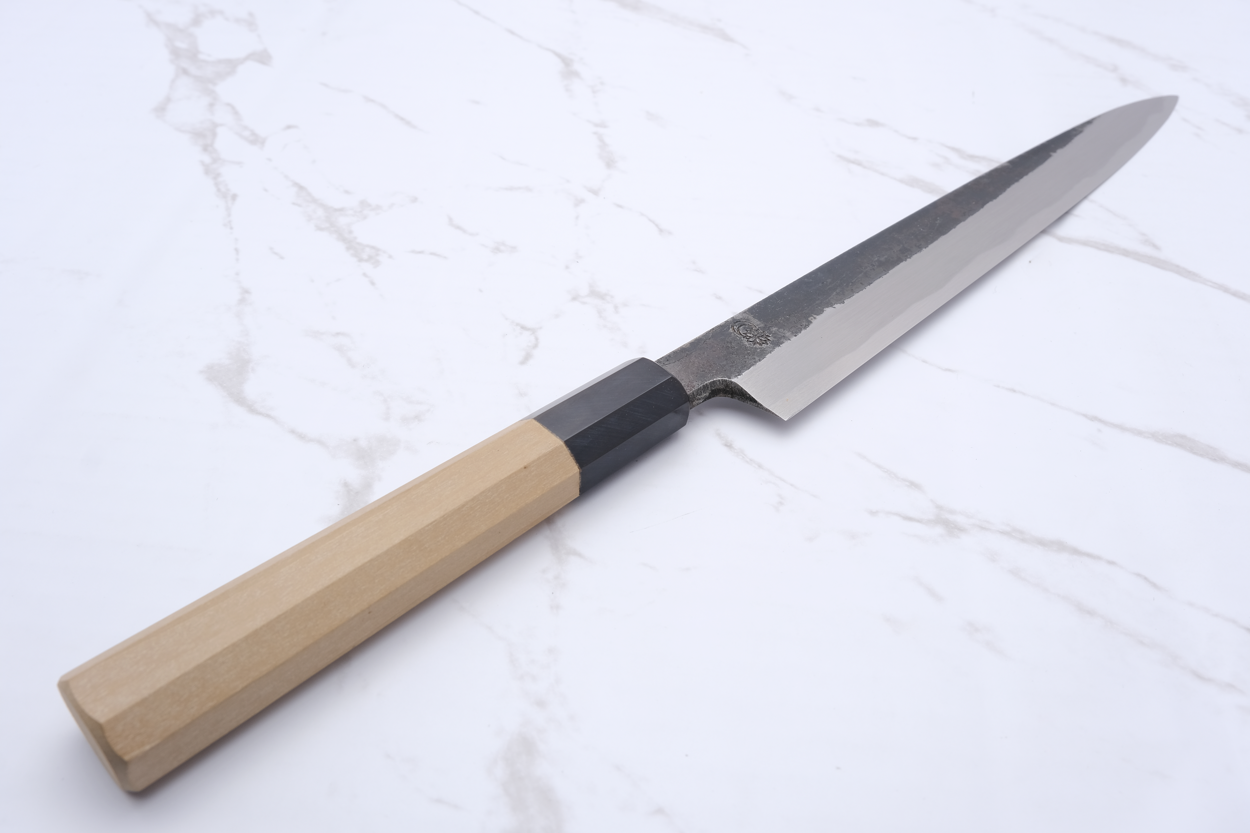 Sakai Kikumori Kikuzuki KU Weiß 2 Yanagiba 240mm.