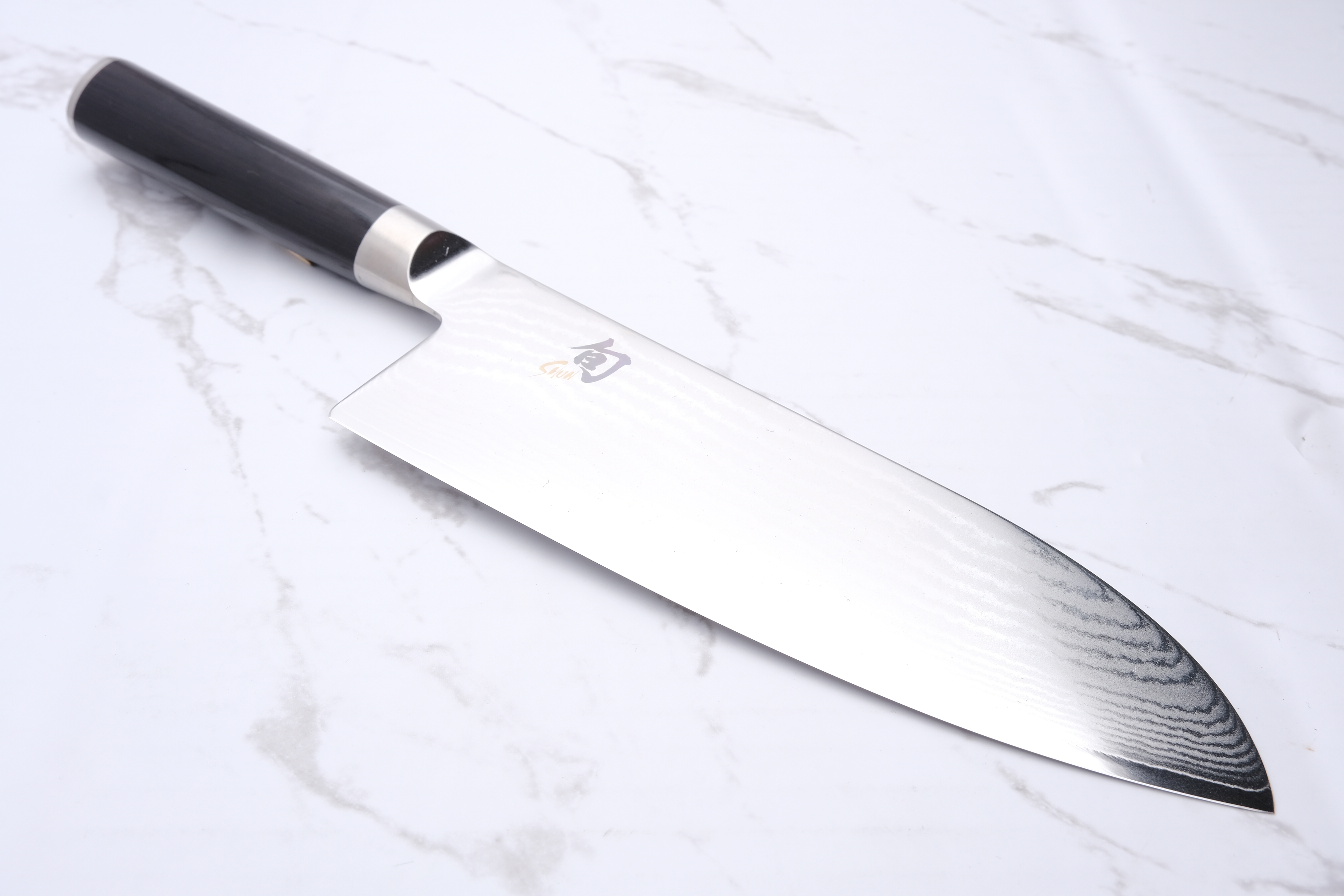 Shun Classic 190 mm Wide Santoku
