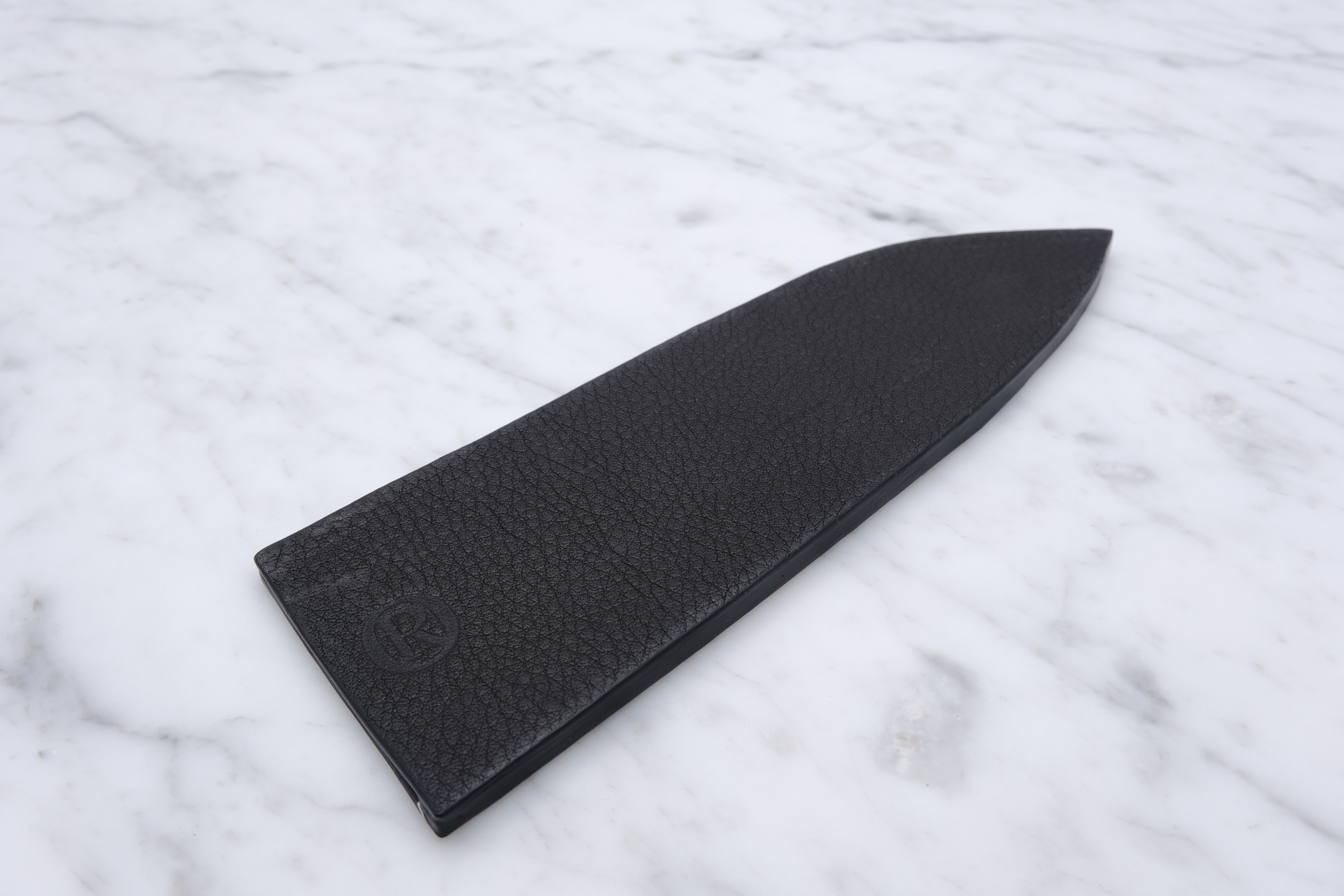 Ole Rudegaard Leder-Saya – 165 mm. Santoku