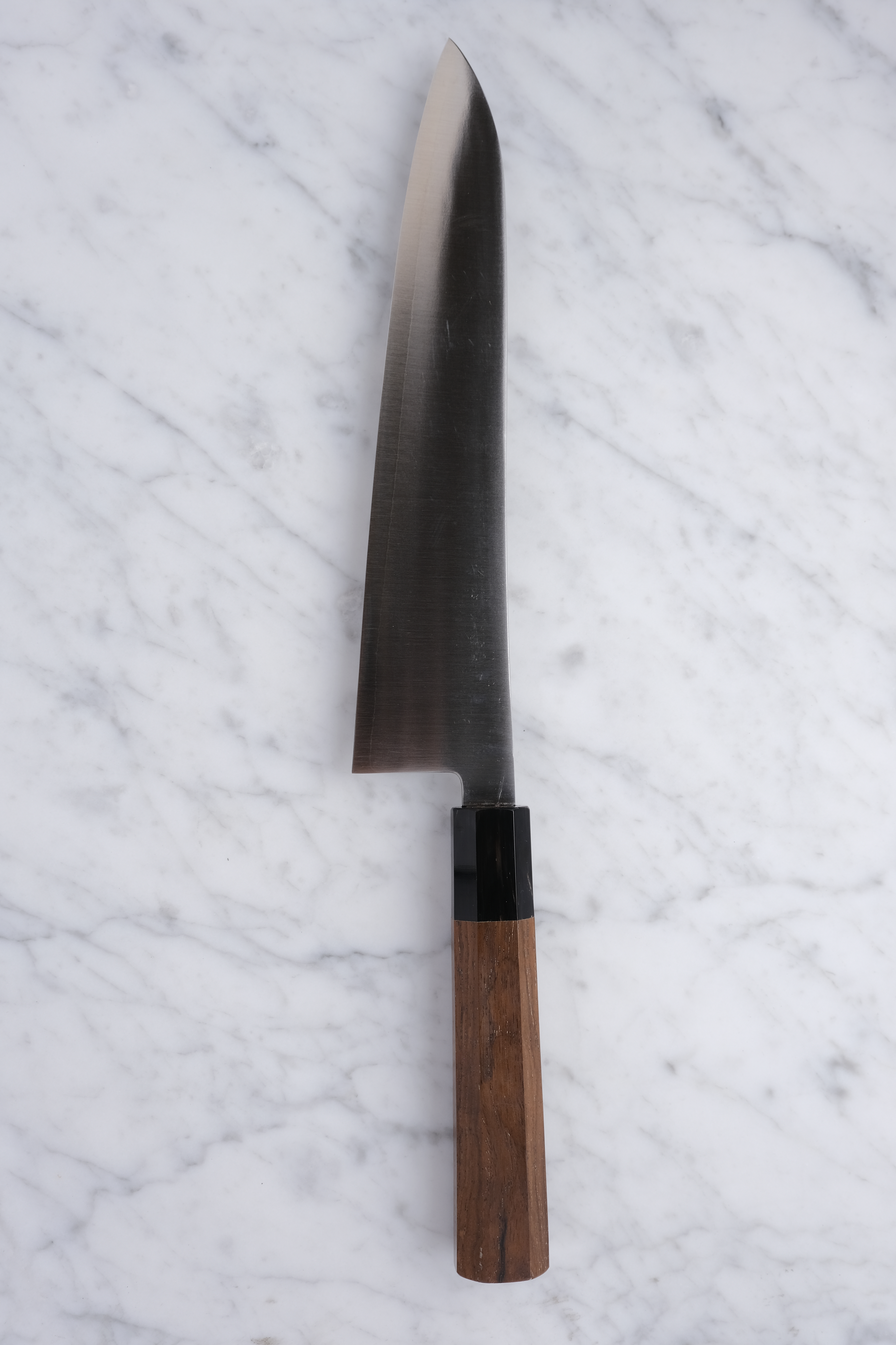 Hatsukokoro Hayabusa Ginsan 210mm. Kiritsuke Chef's Knife