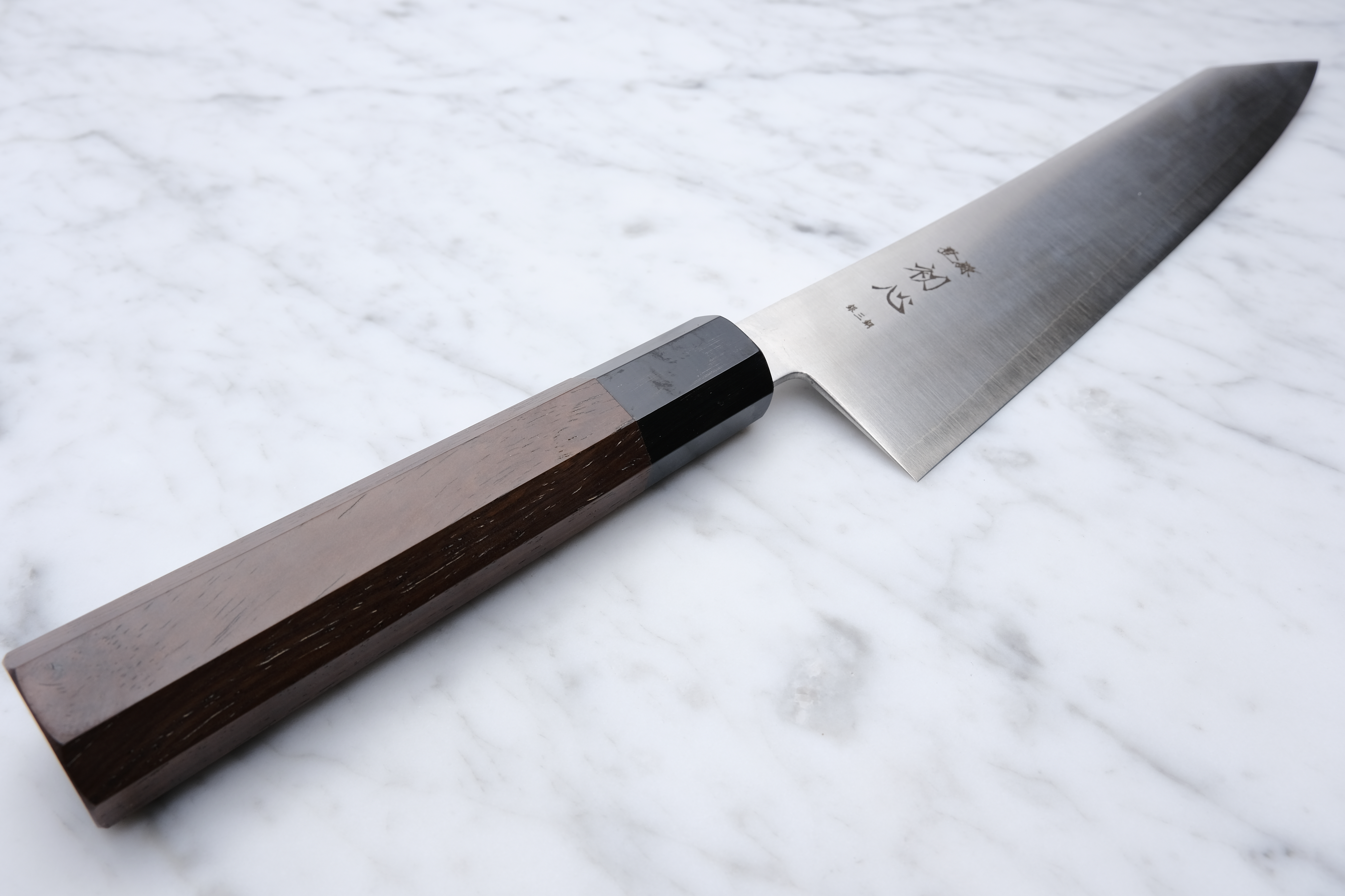 Hatsukokoro Hayabusa Ginsan 210mm. Kiritsuke Chef's Knife