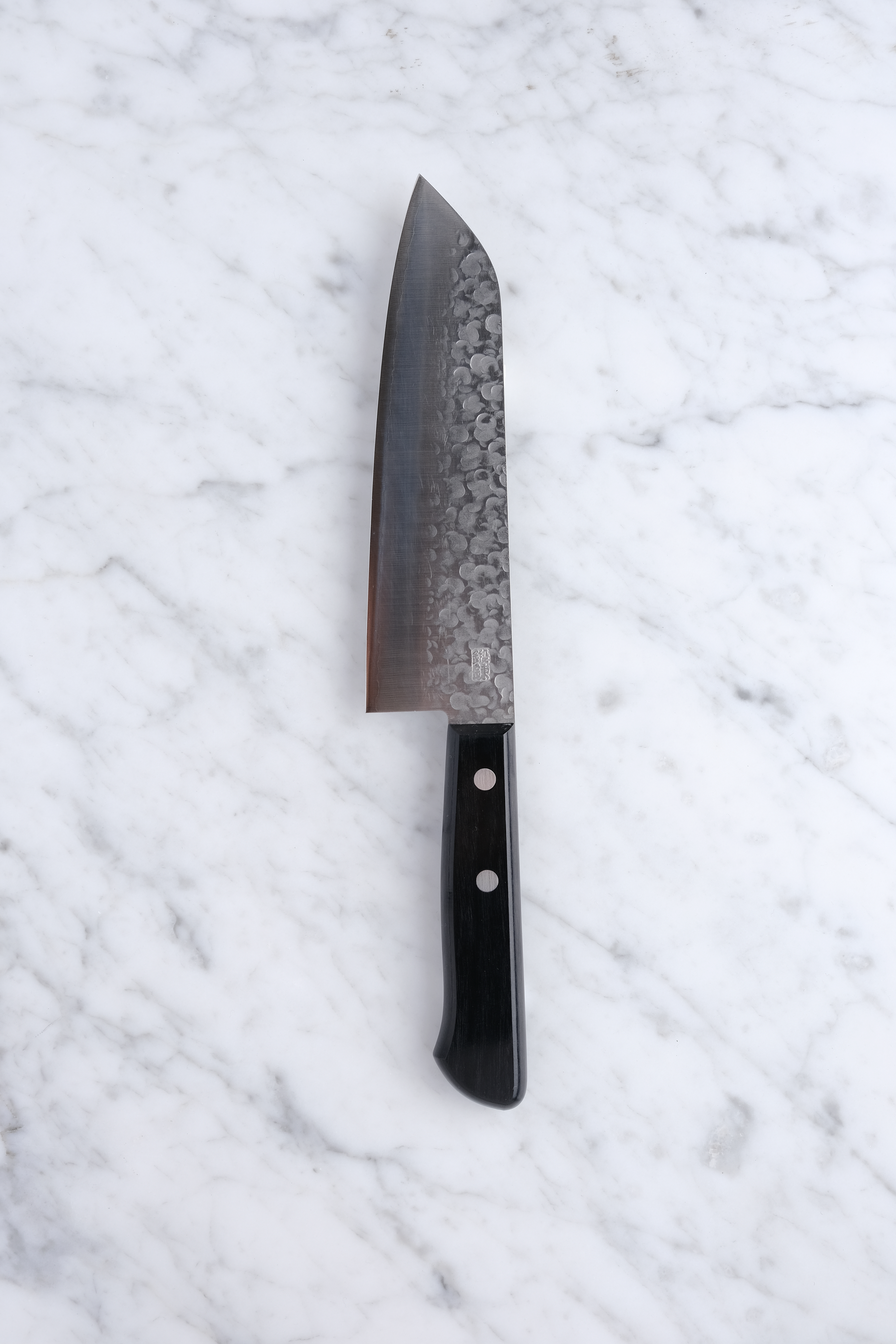 Takamura Chromax 170 mm Santoku schwarzes Pakka