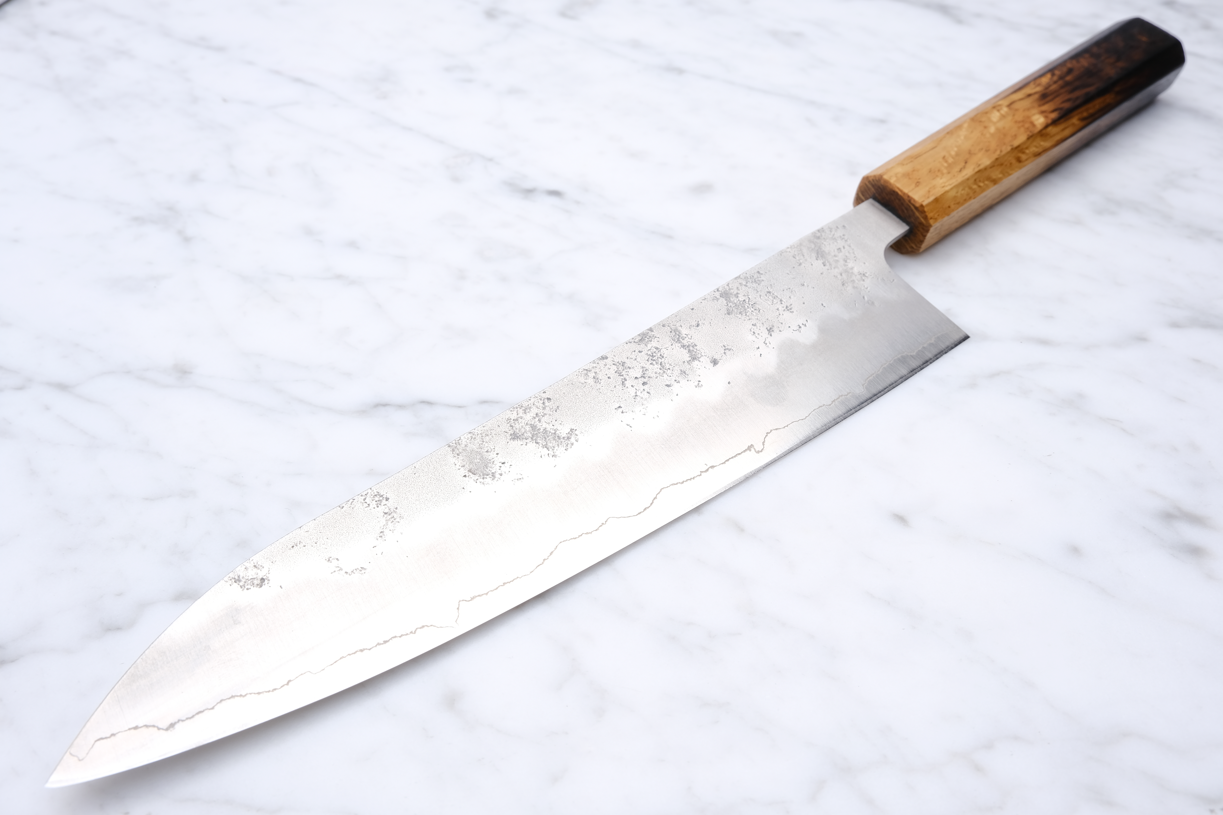 OUL Sakai Gyuto 210mm Gin3 - Brændt Eg