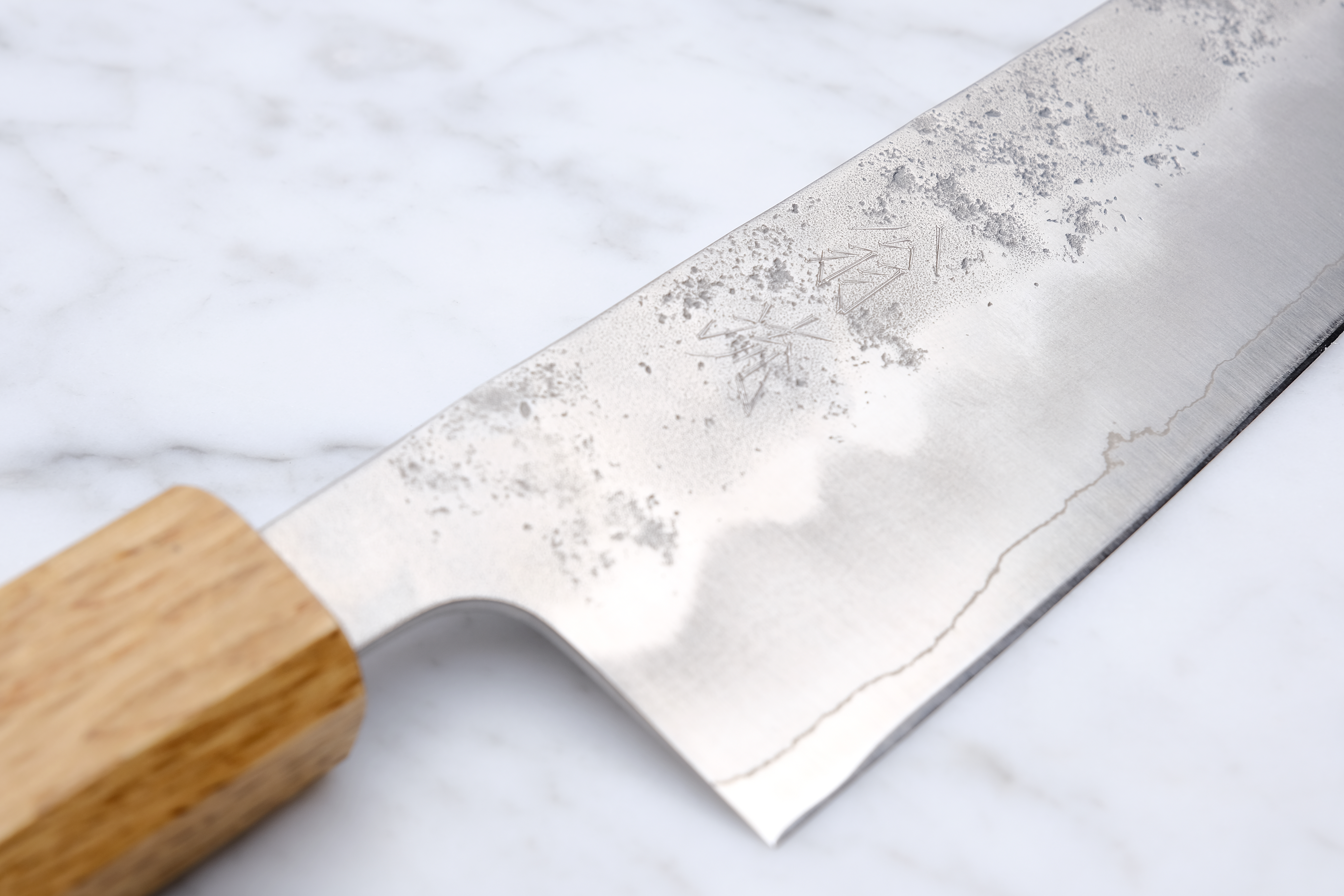 OUL Sakai Gyuto 210mm Gin3 - Brændt Eg