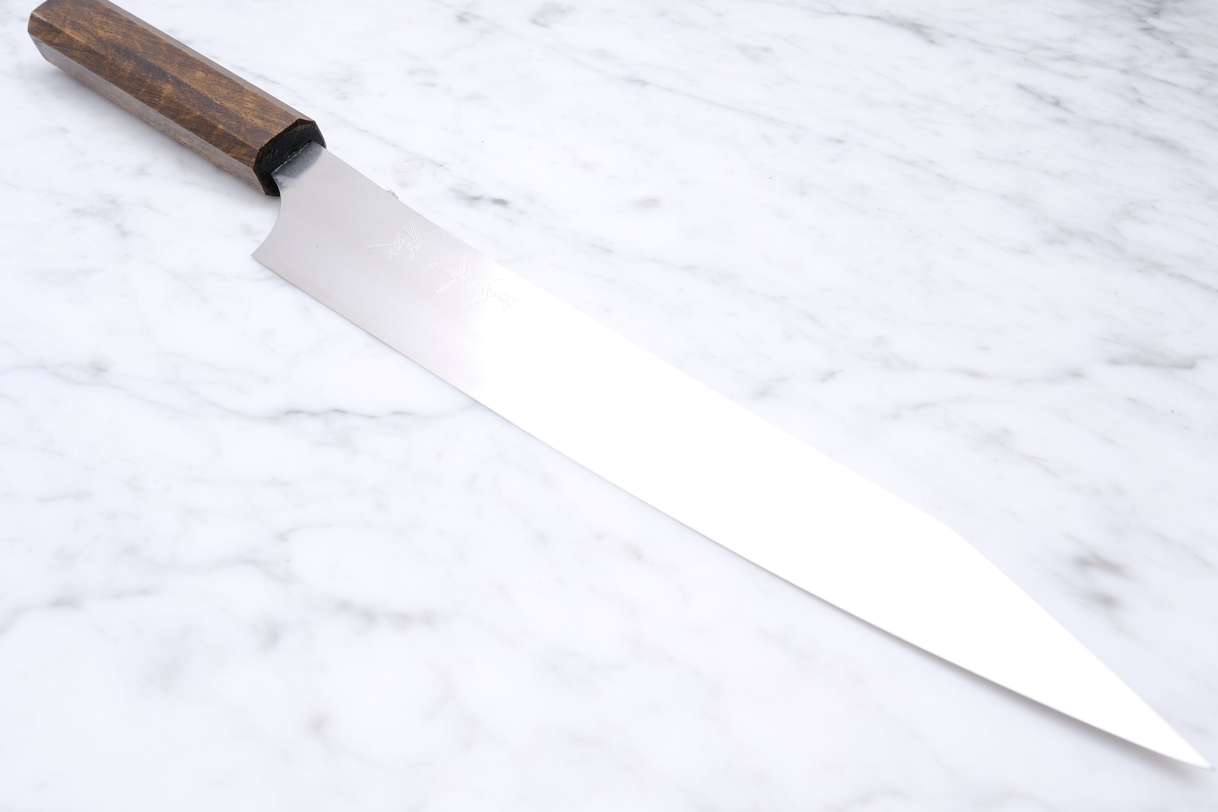 Yu Kurosaki Gekko 240mm Sujihiki VGXEOS - Oak