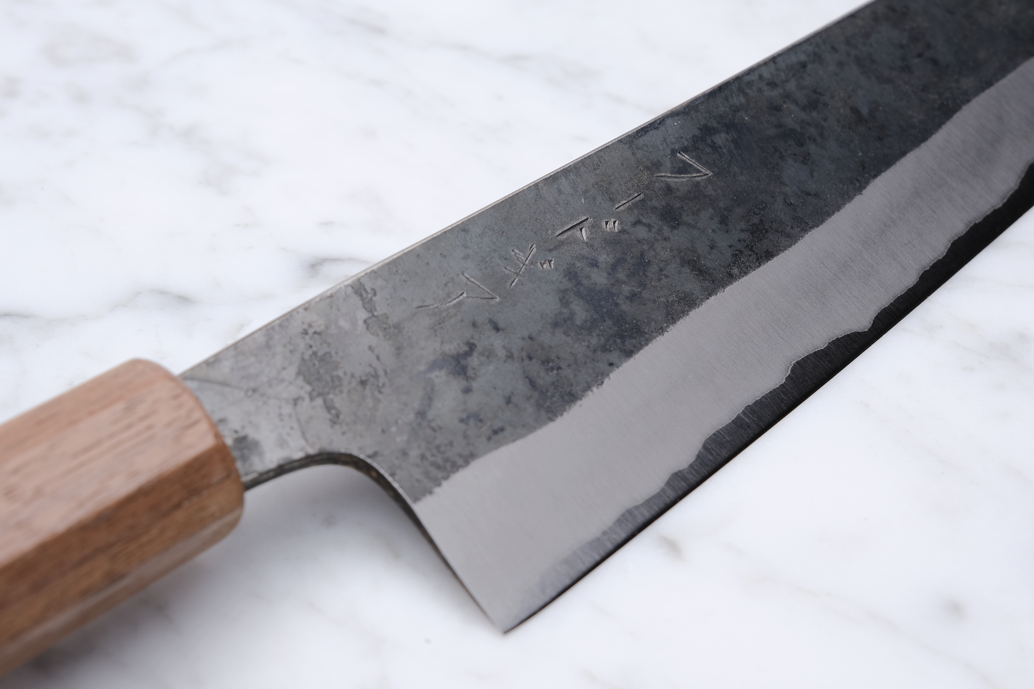 Foodgear Hamono 240 mm Gyuto - Blue 2 Stainless Clad - Walnut handle