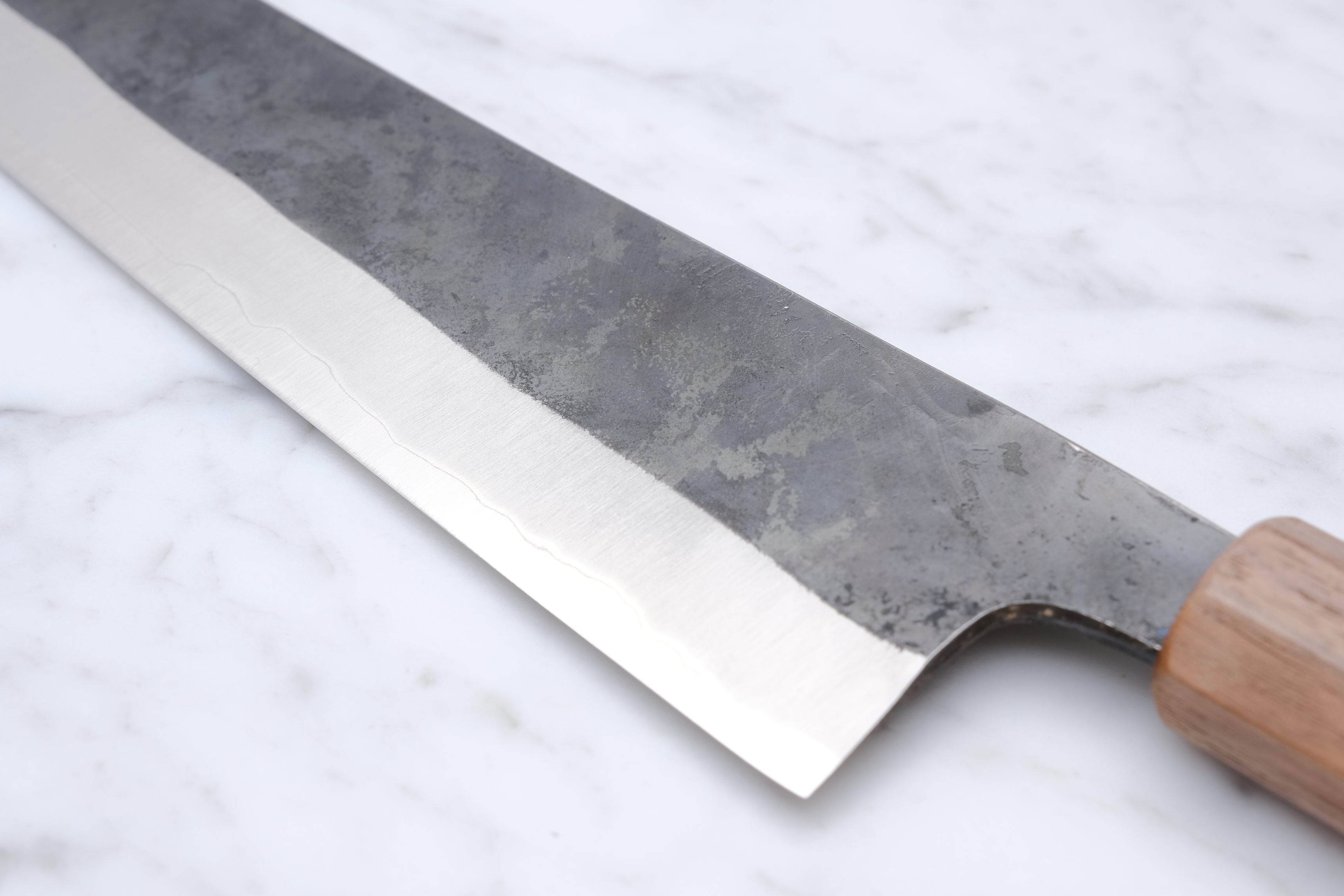 Foodgear Hamono 240 mm Gyuto - Blue 2 Stainless Clad - Walnut handle