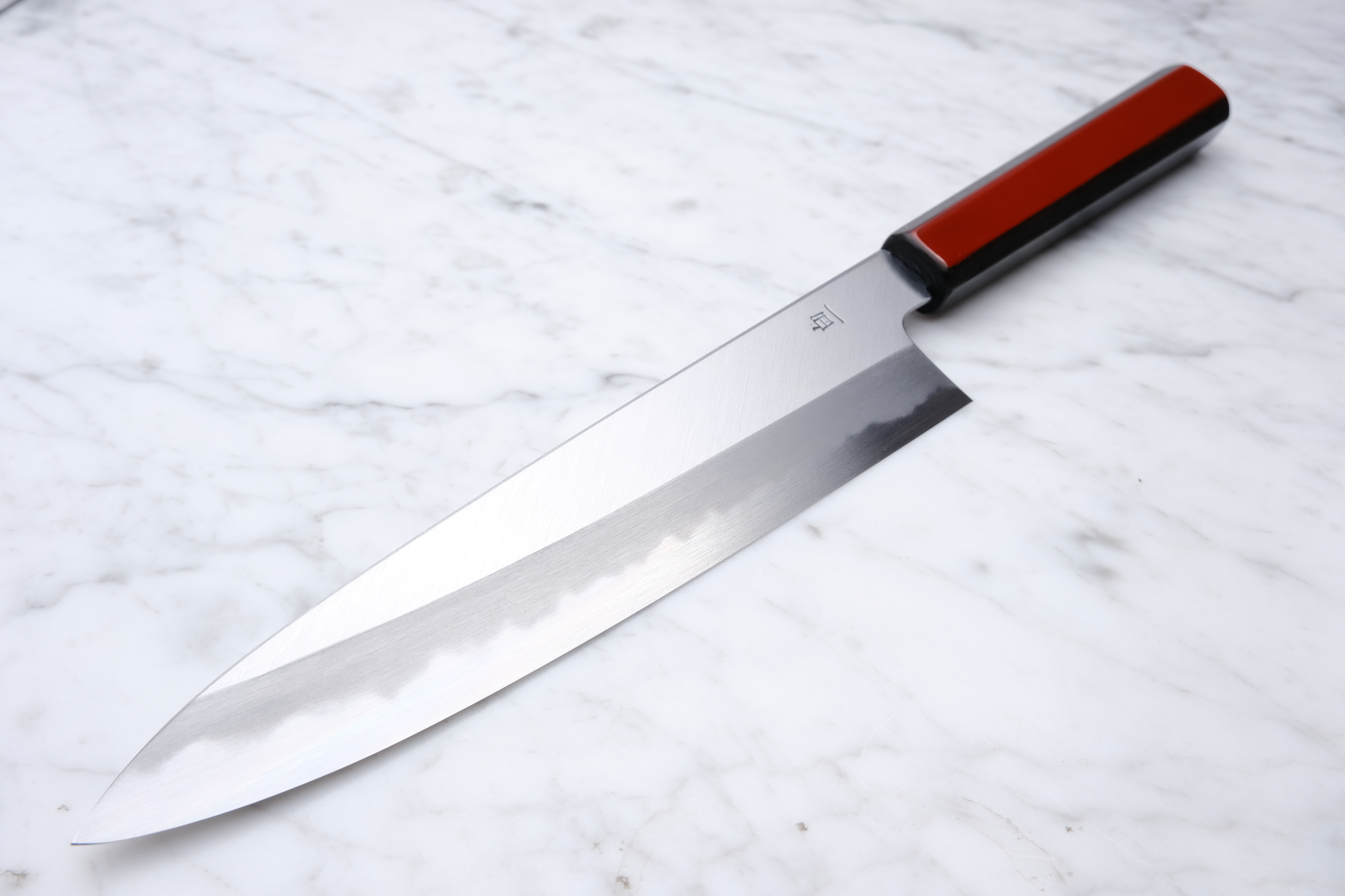 Kagekiyo – Weißer #1 210 mm Gyuto – Akaro-Griff