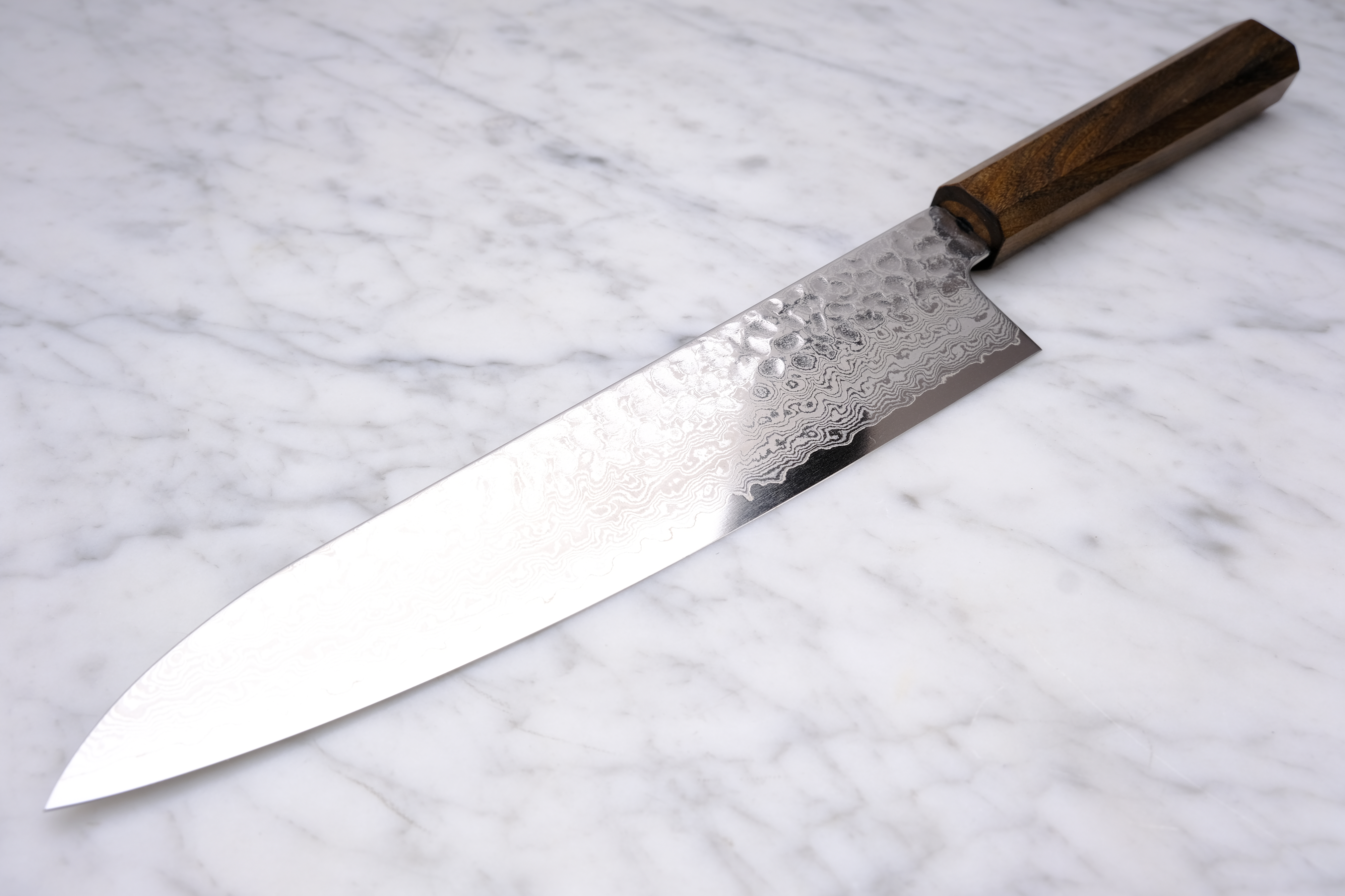 Hatsukokoro Hayabusa Damascus 210 mm Gyuto - VG-10
