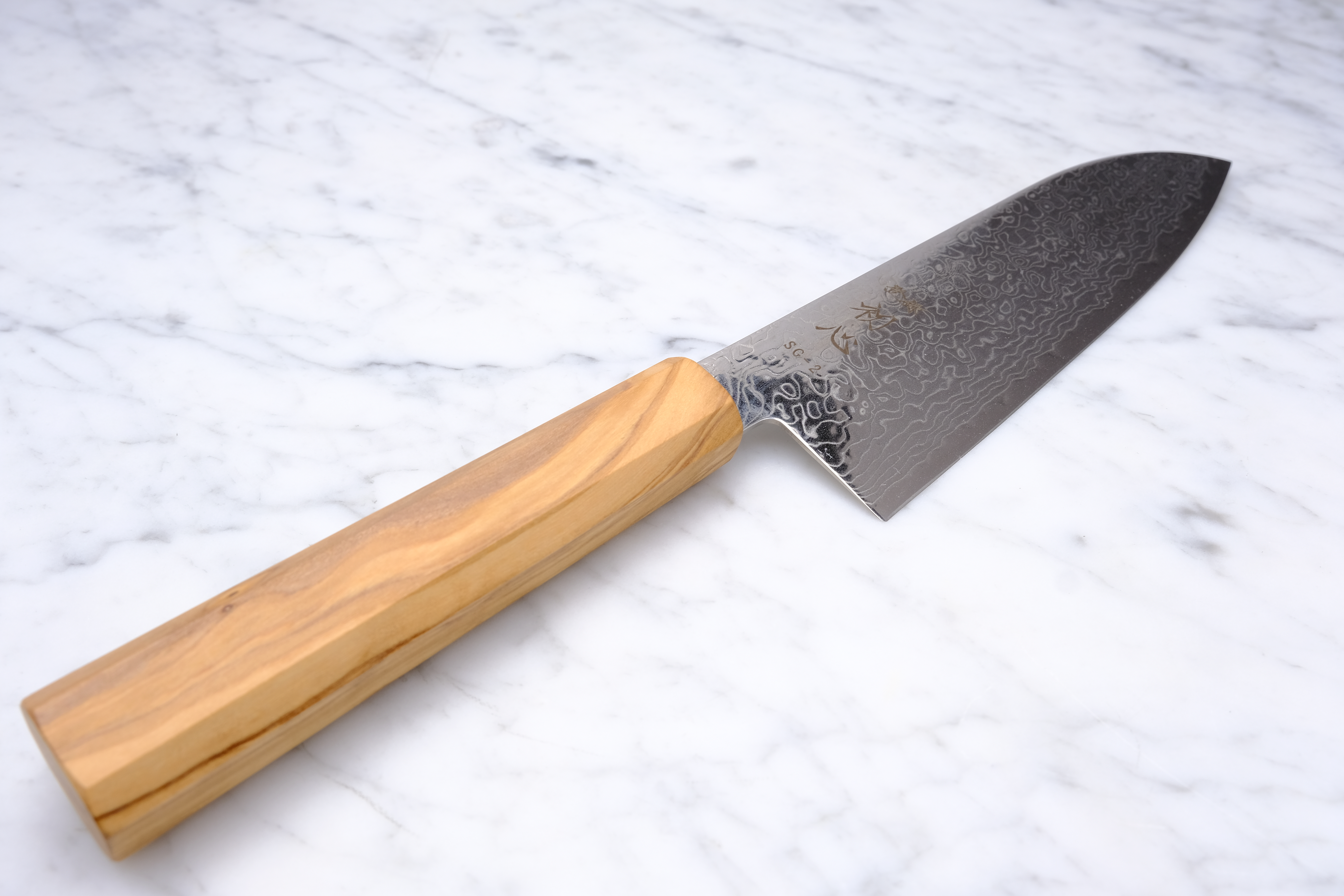 Hatsukokoro Ryuhyo 180 mm Santoku - SG2