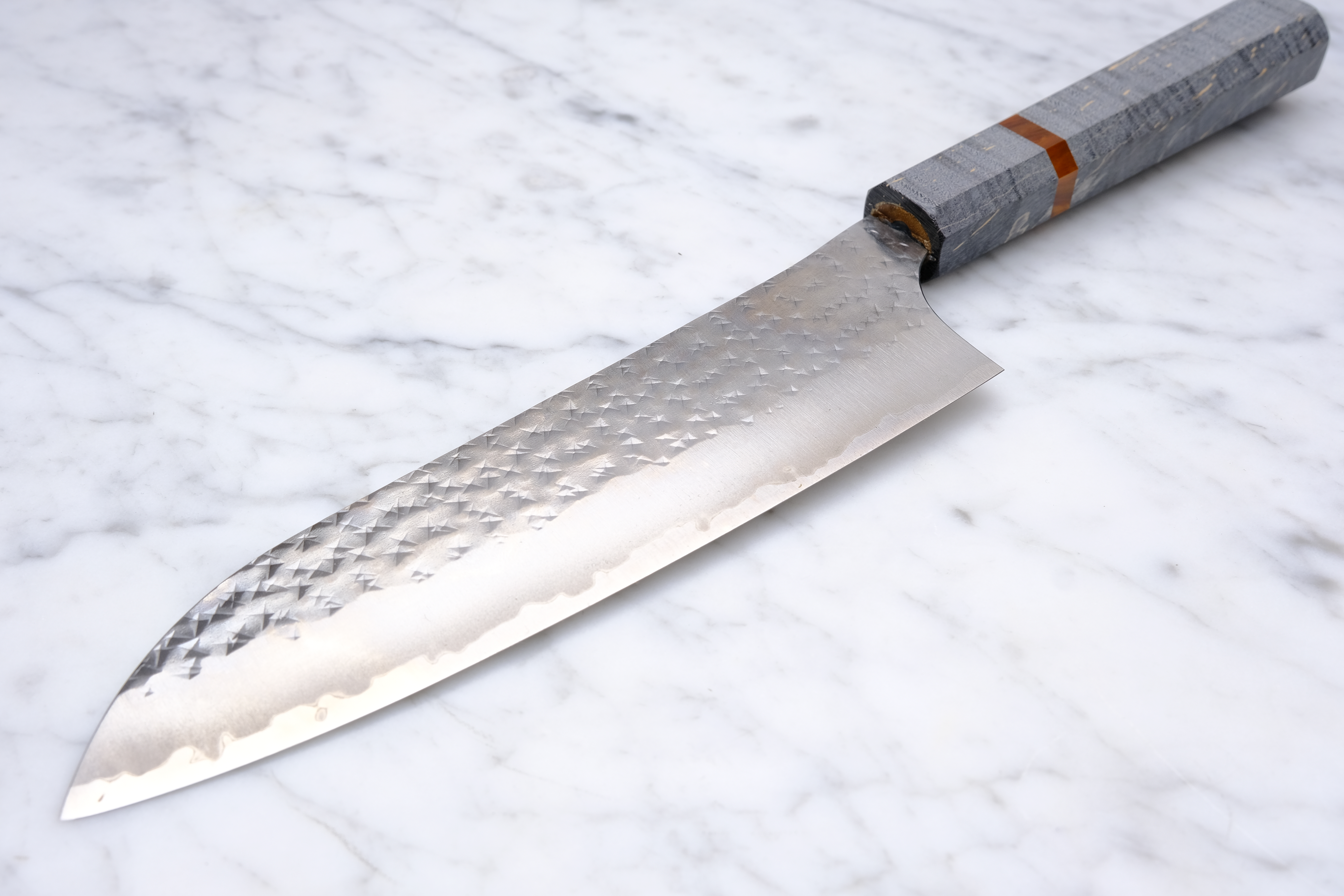 Yu Kurosaki 170 mm Santoku Kokusen Ryu - Aogami Super - Grå Akryl
