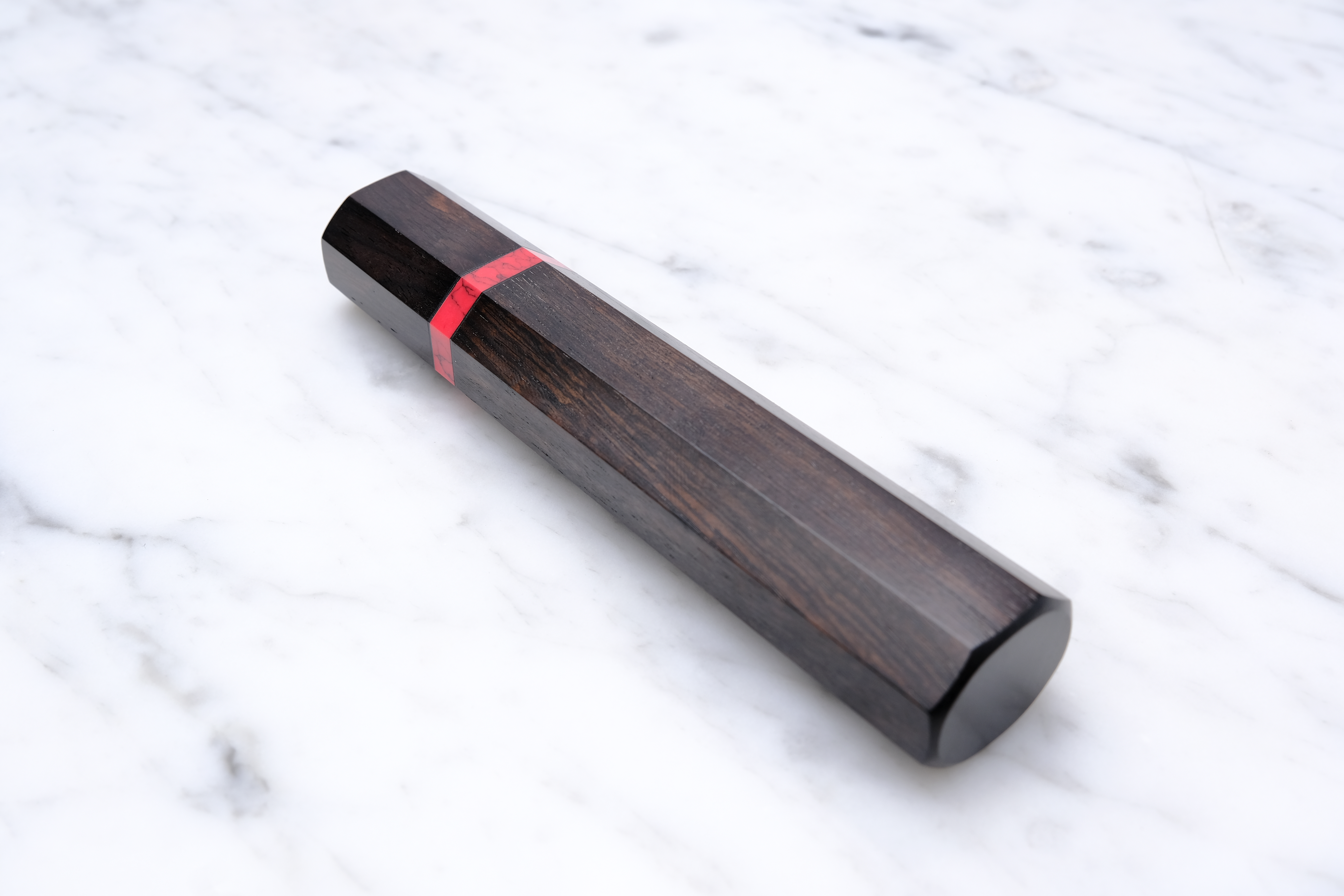 Skæfte - Ibenholt og Rød Ring - Medium