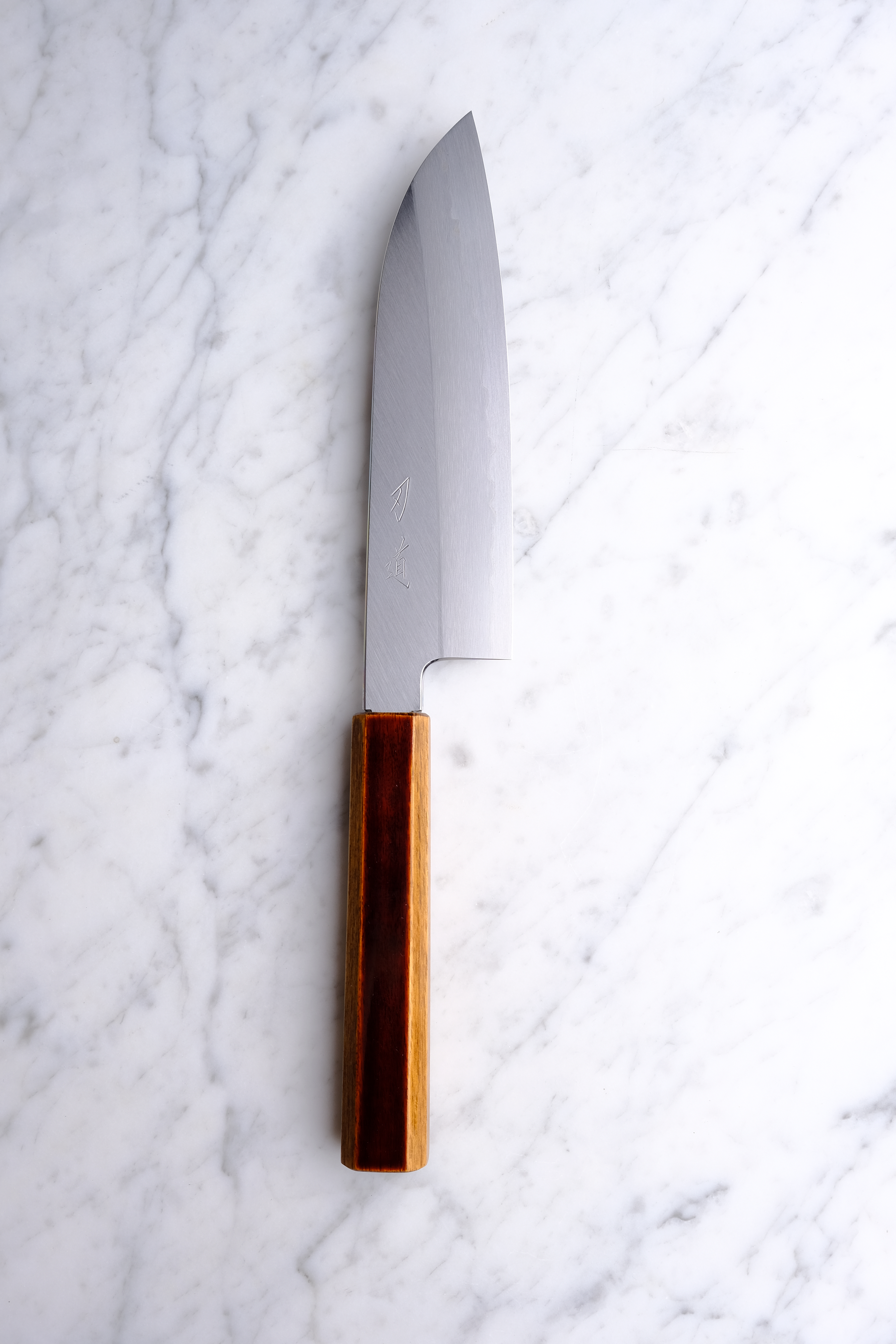 HADO Junpaku 180 mm Santoku - Shirogami 1