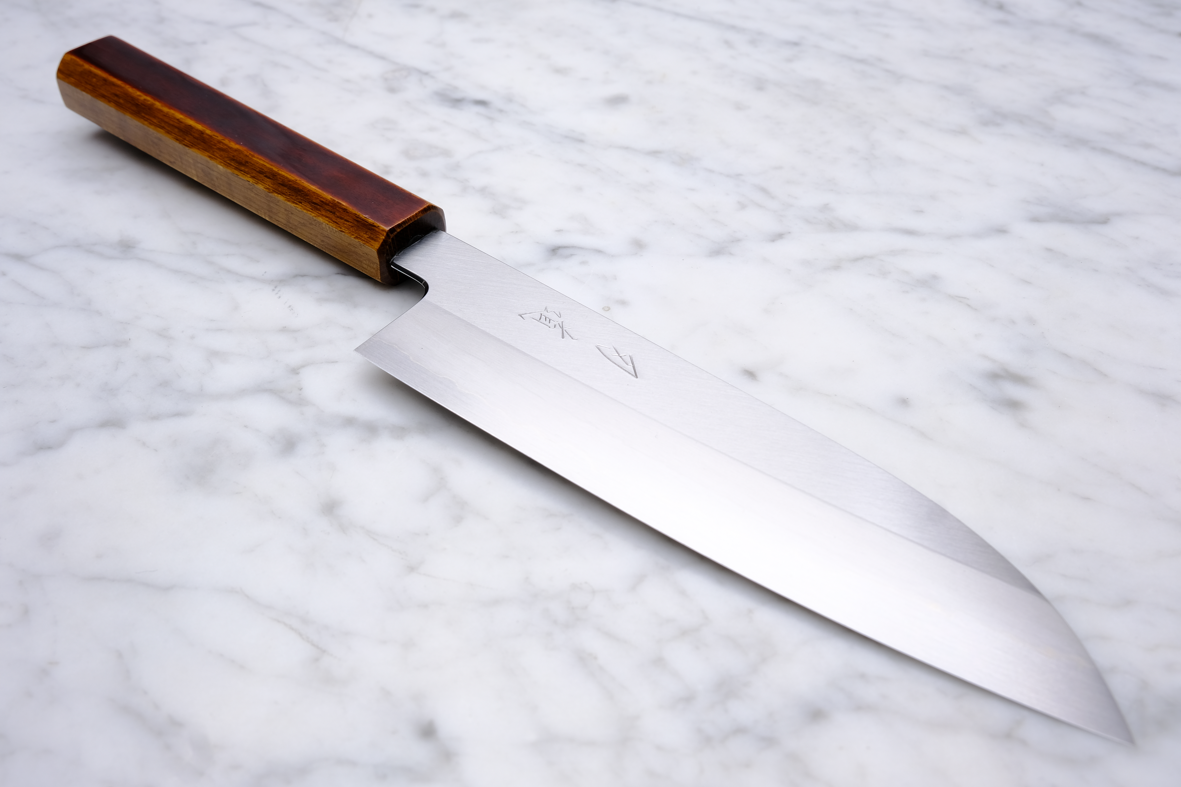HADO Junpaku Shirogami 1 - 180 mm Santoku