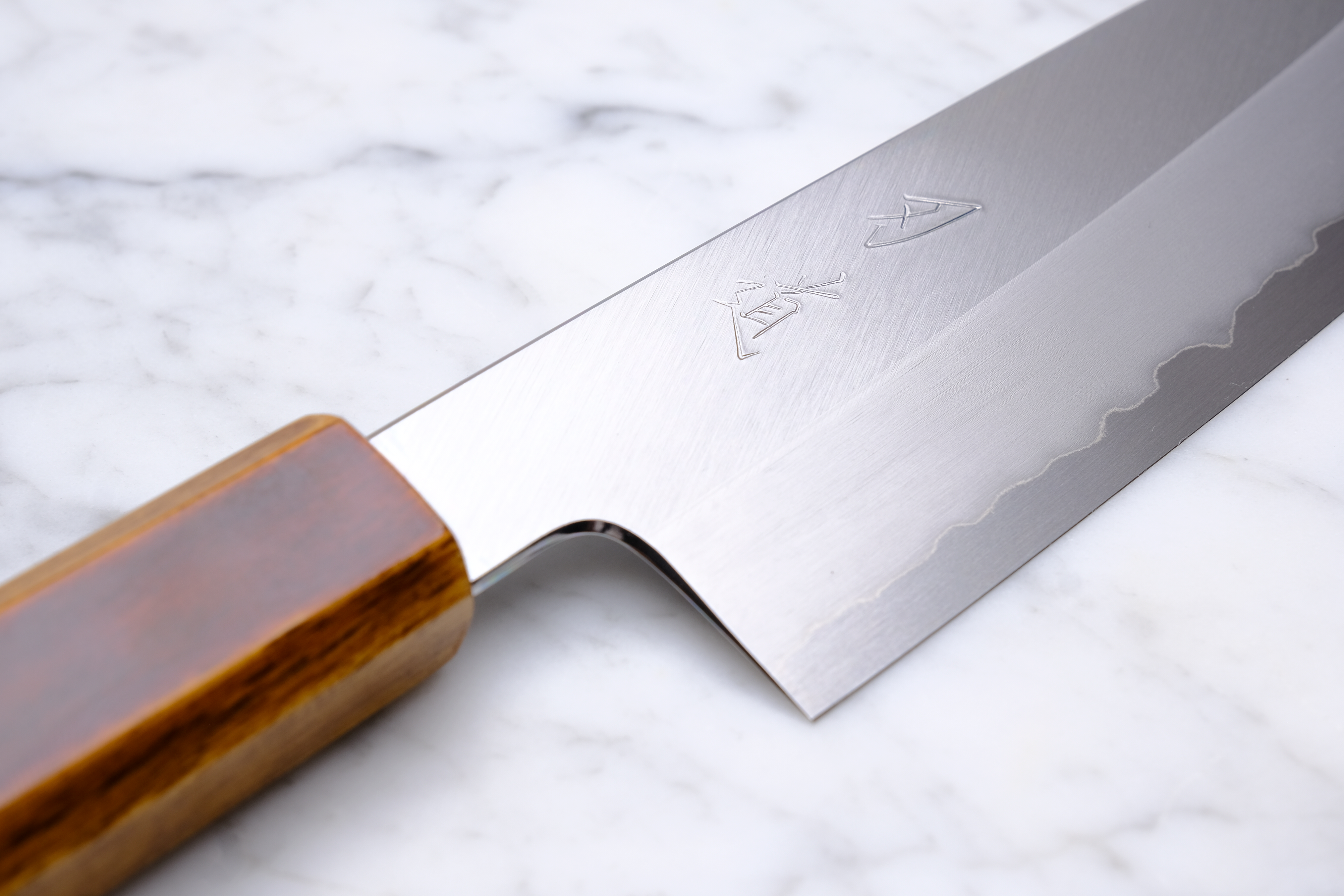 HADO Junpaku Shirogami 1 - 180 mm Santoku