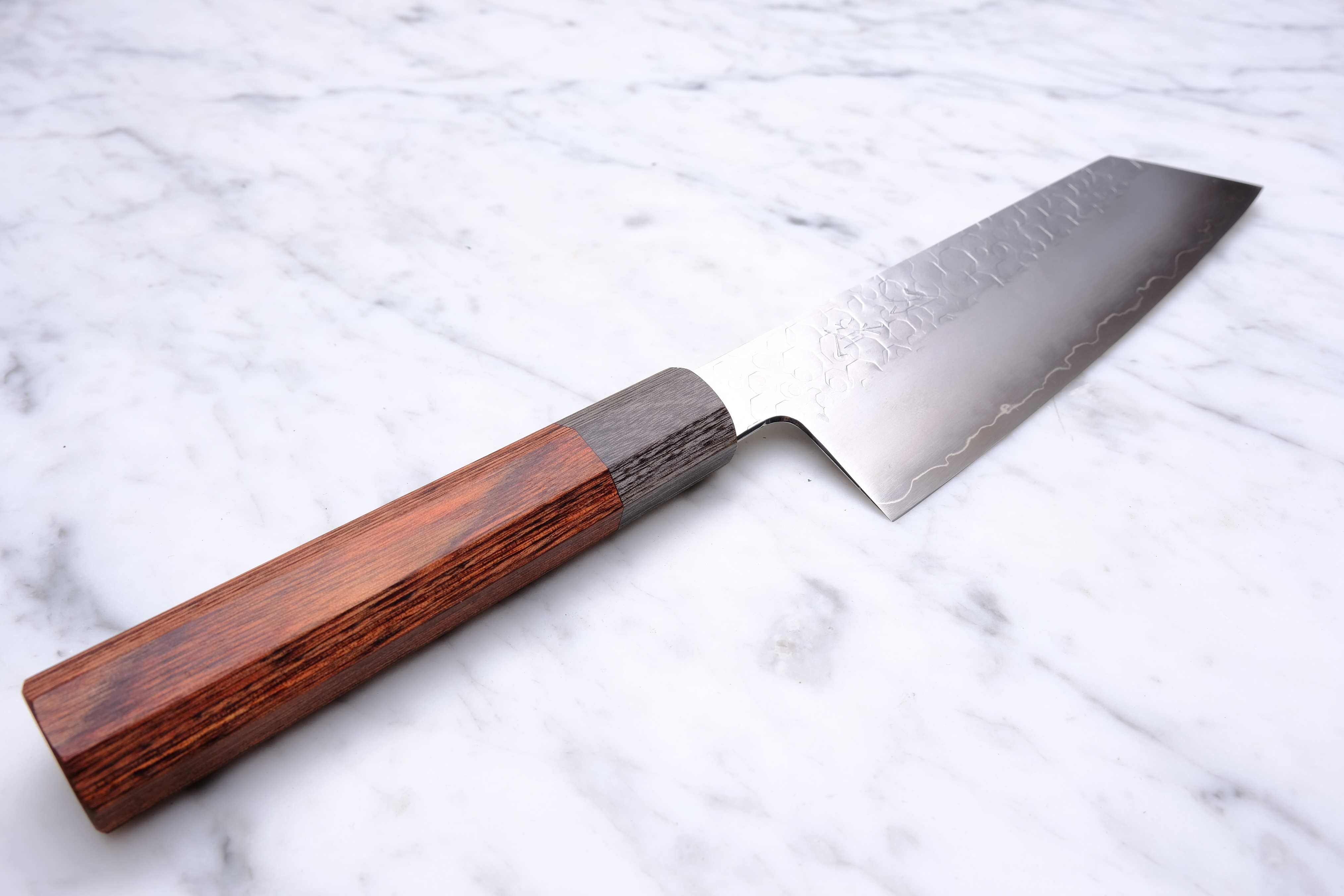 HADO Shiosai SG2 Mahogni - 180 mm Bunka