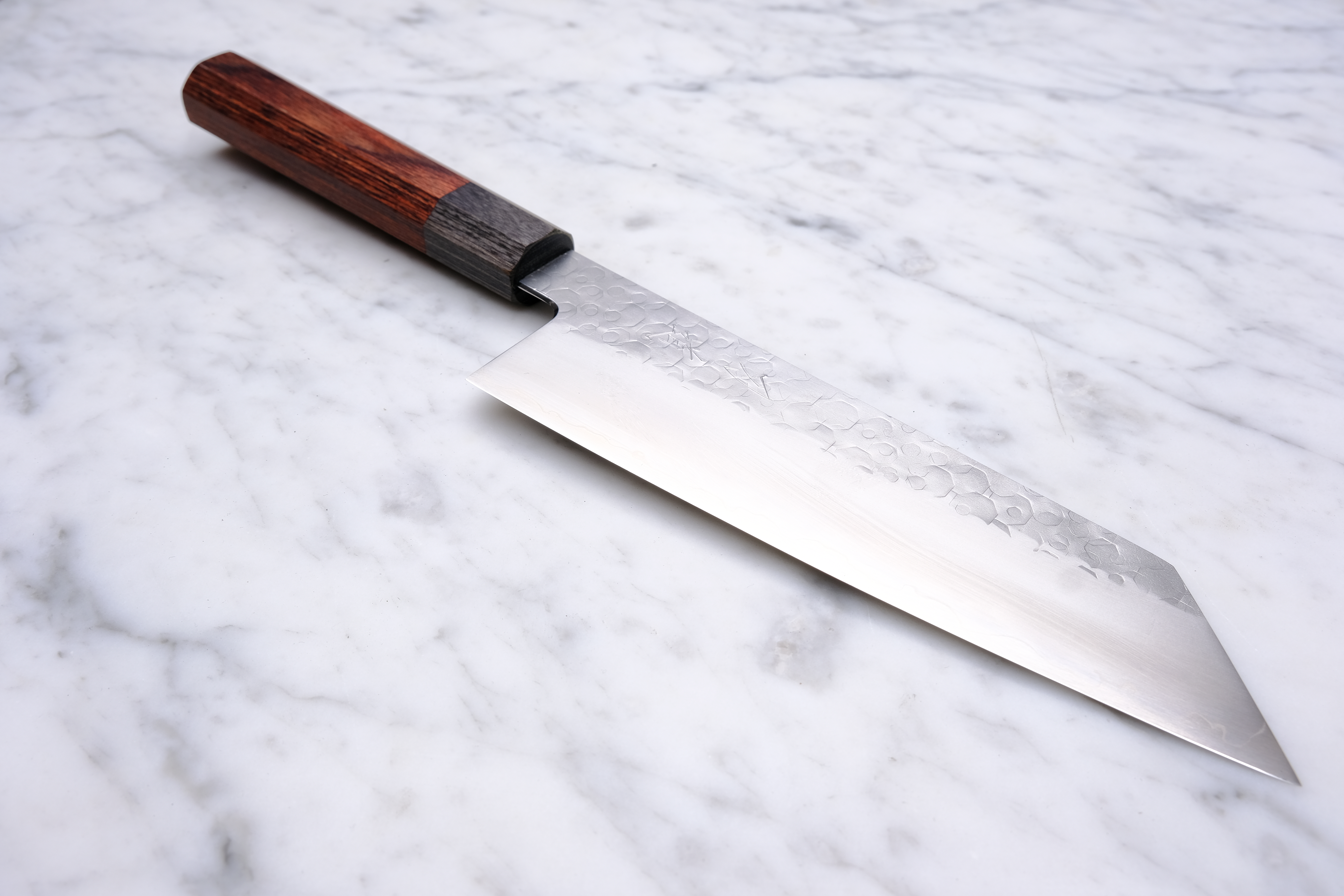 HADO Shiosai SG2 Mahogni - 180 mm Bunka