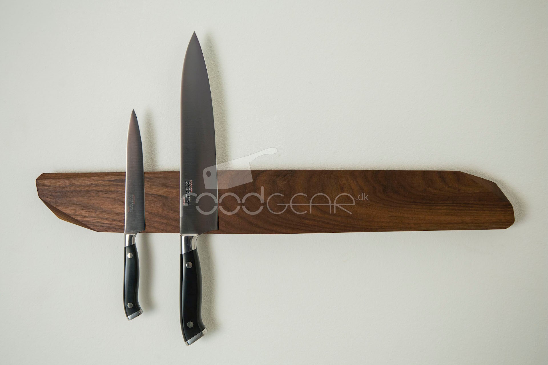 Noyer Knife magnet