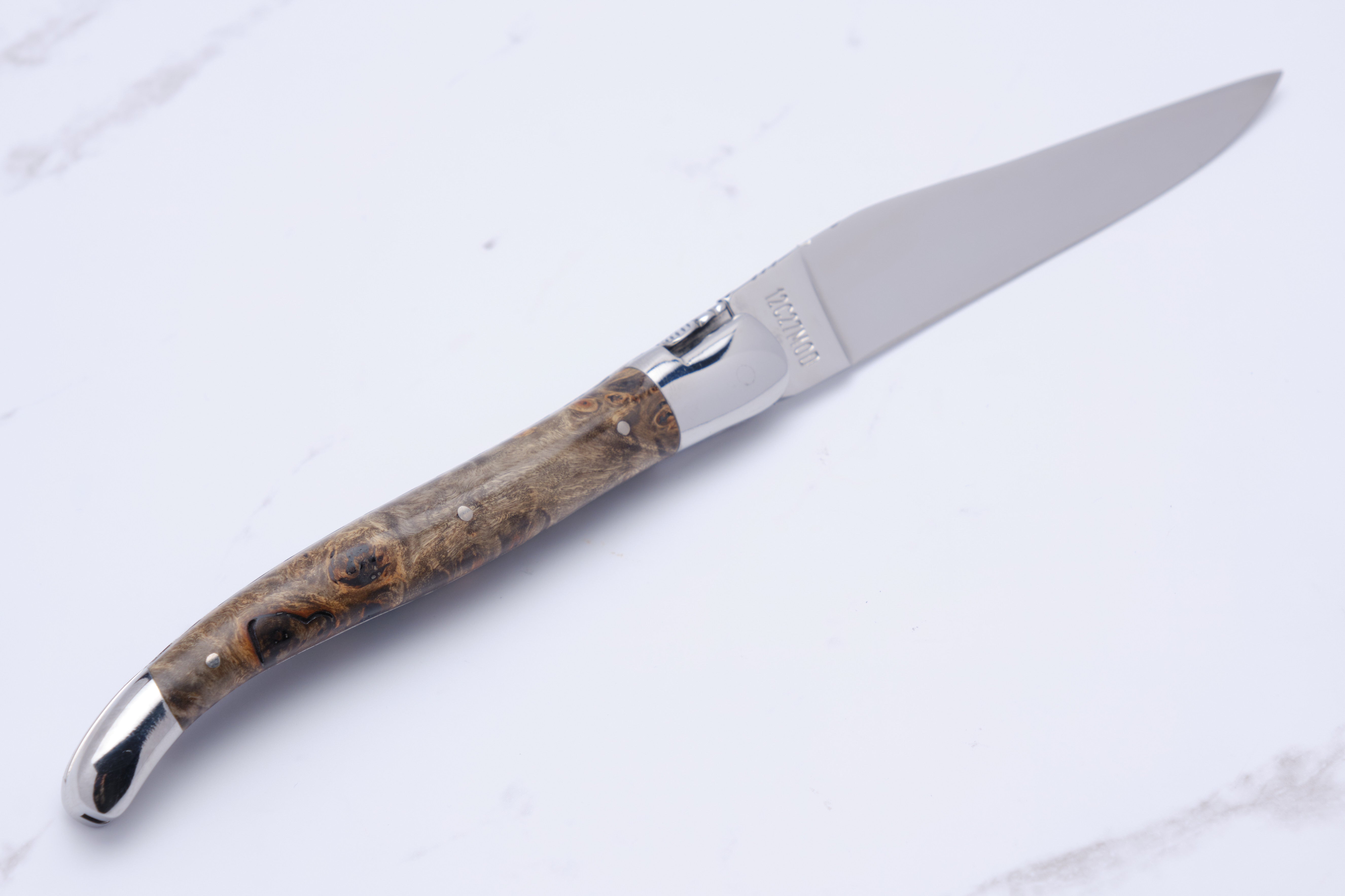 Folding knife - Poplar knot