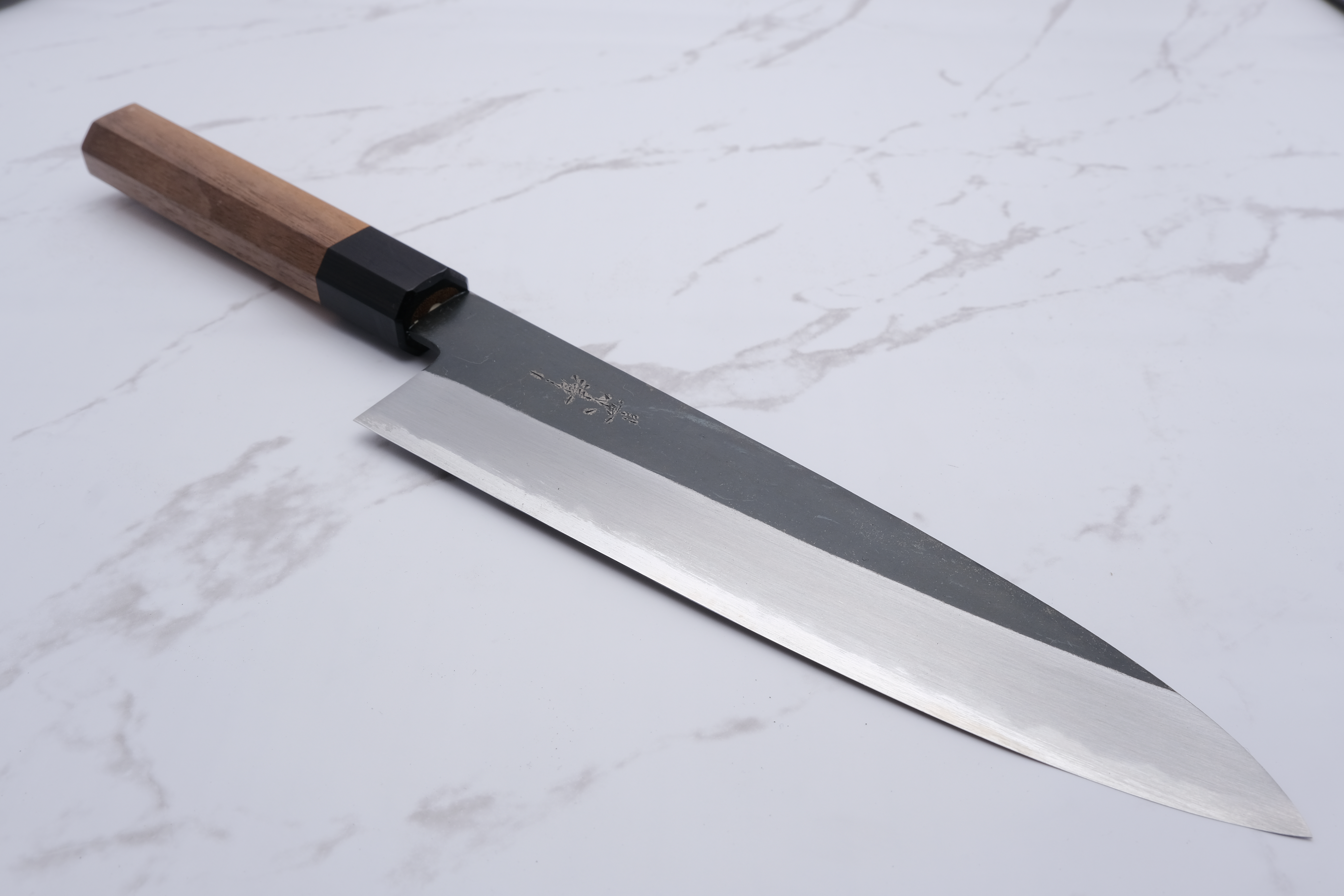 Kagekiyo - Blue 2 Kurouchi 210mm Gyuto - Walnut