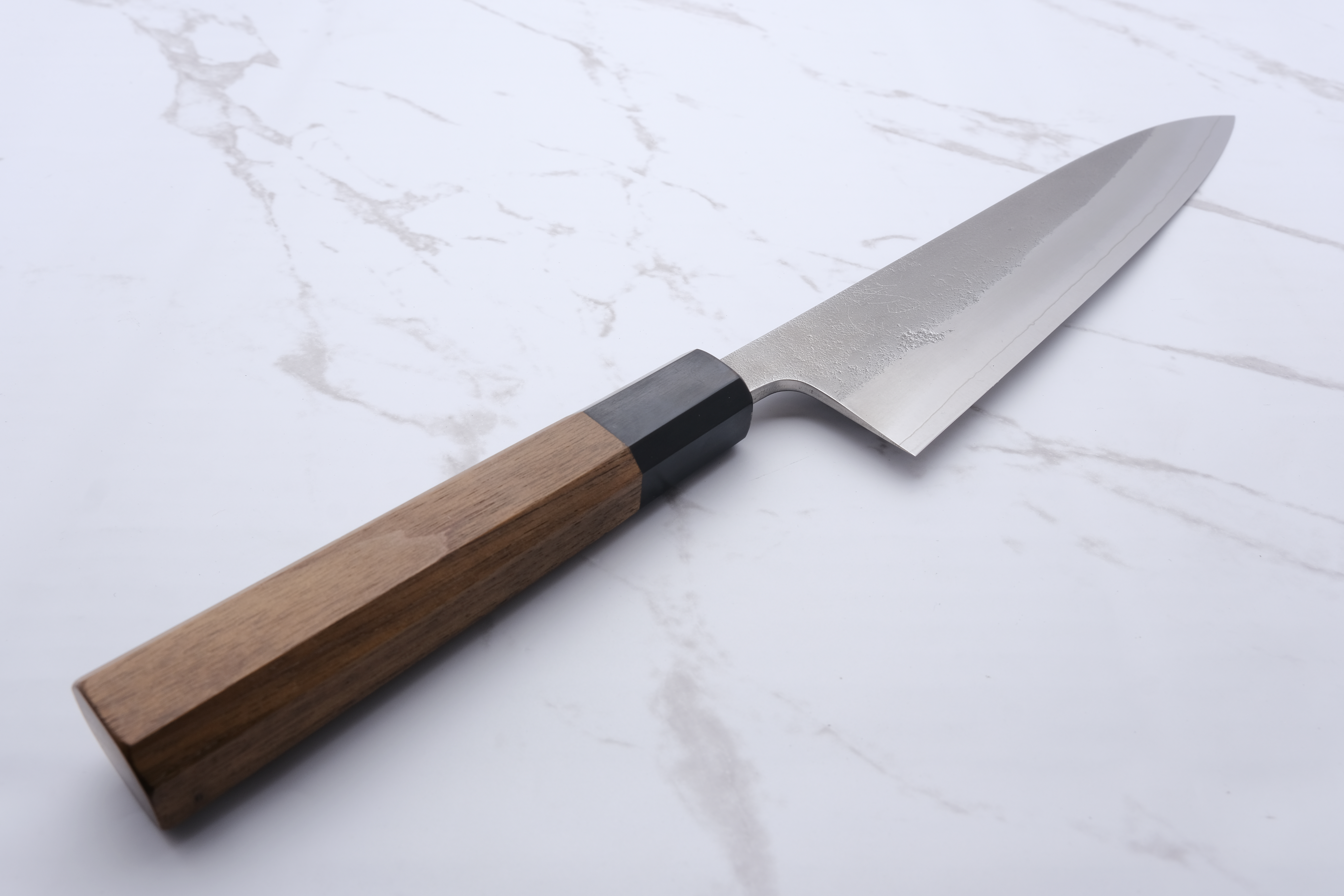 Yoshikane Hamono SKD 240mm Gyuto