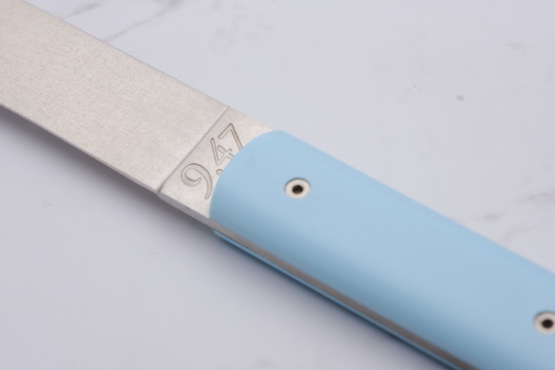 Perceval 9.47 Sky blue steak knife