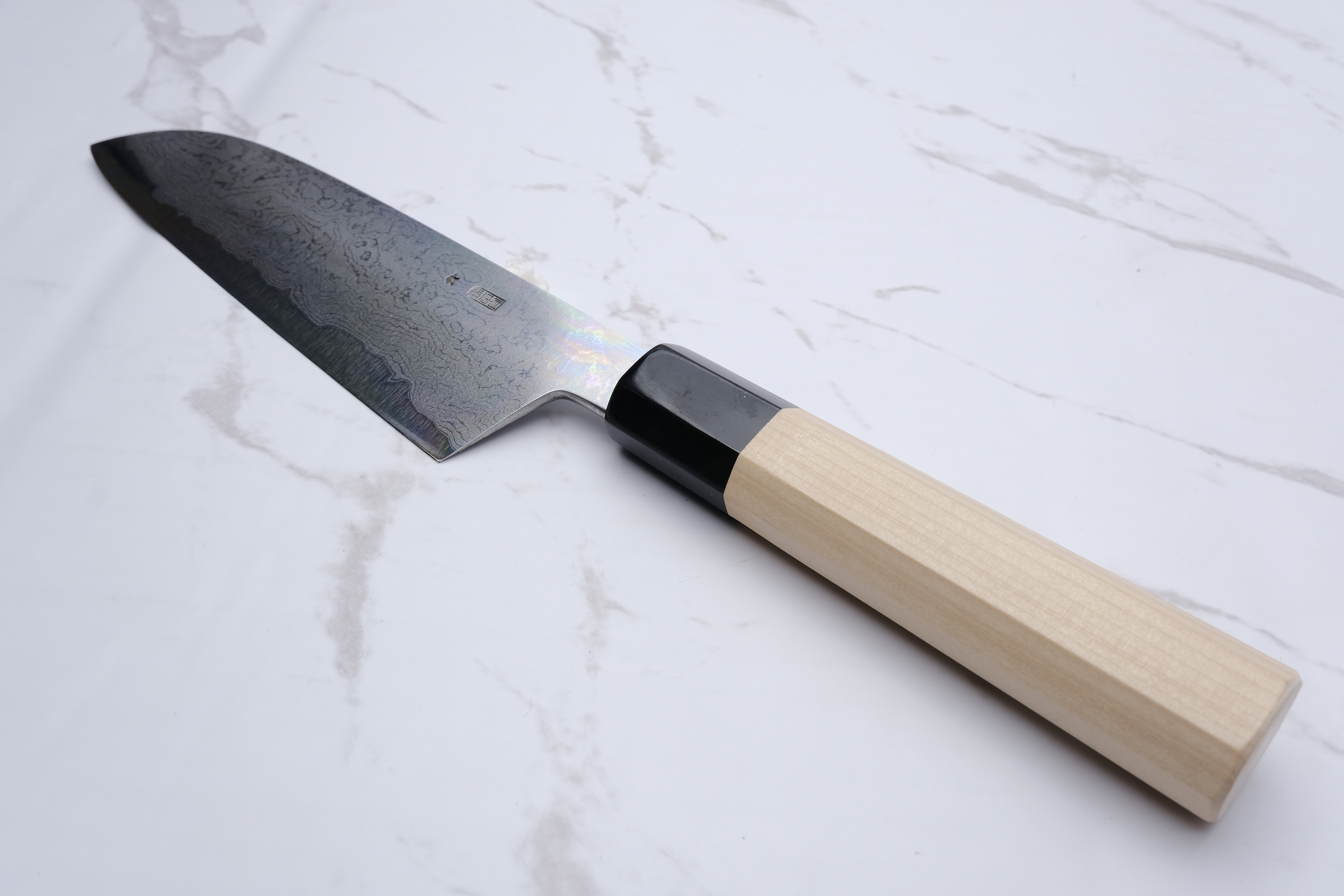 Sakai Kikumori Kikuzuki Uzu 180mm. Santoku – Blau#1