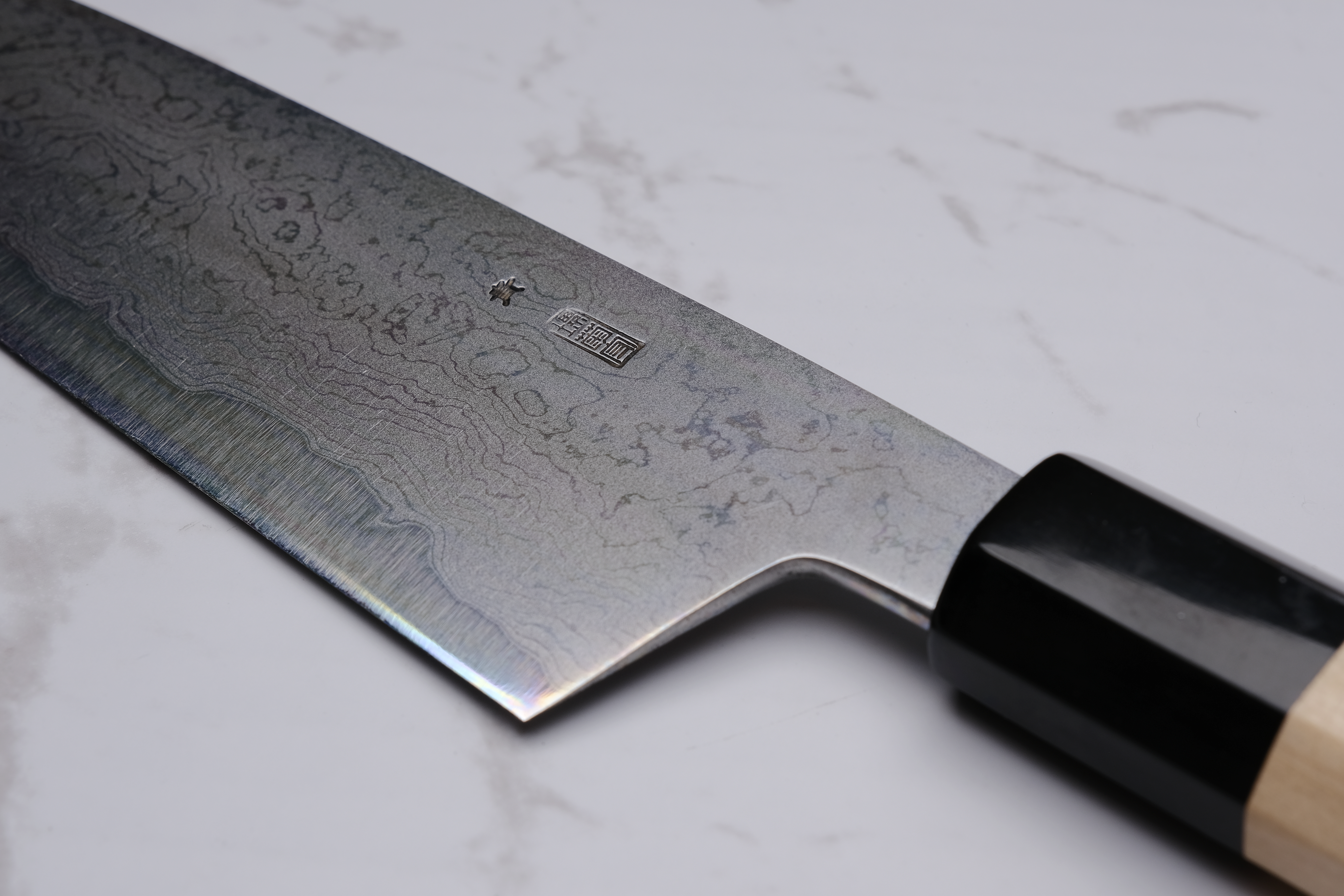 Sakai Kikumori Kikuzuki Uzu 180mm. Santoku – Blau#1