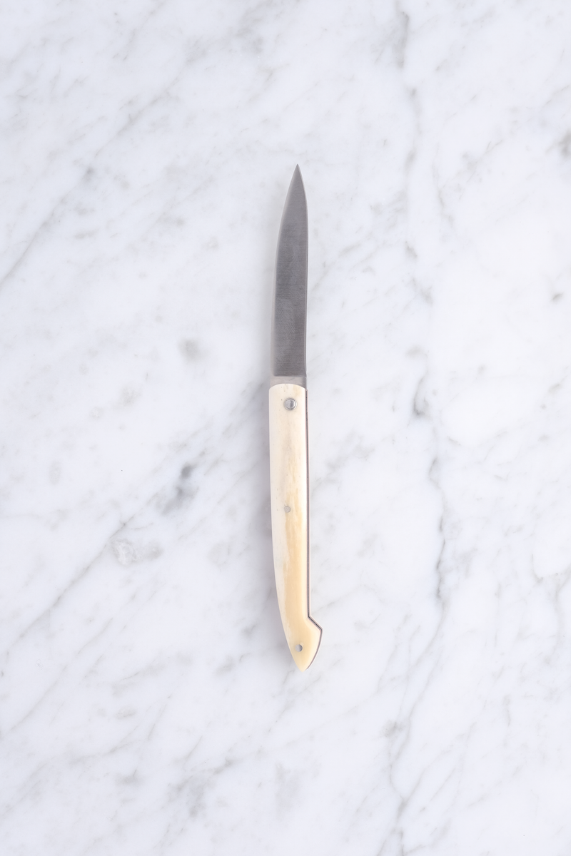 Laguiole Folding knife 10cm. - Beef bone with red interlayer