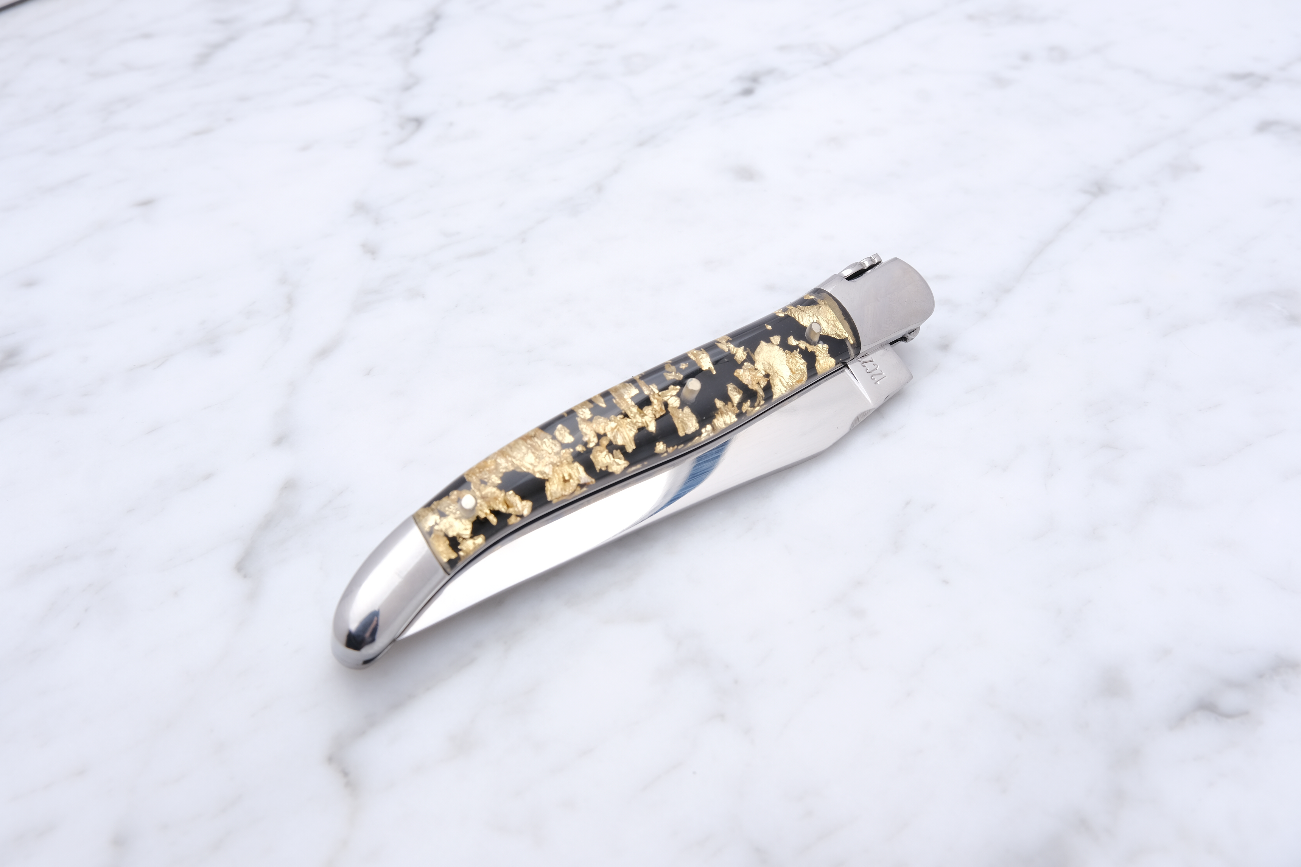 Laguiole Paillete folding knife 12cm - gold