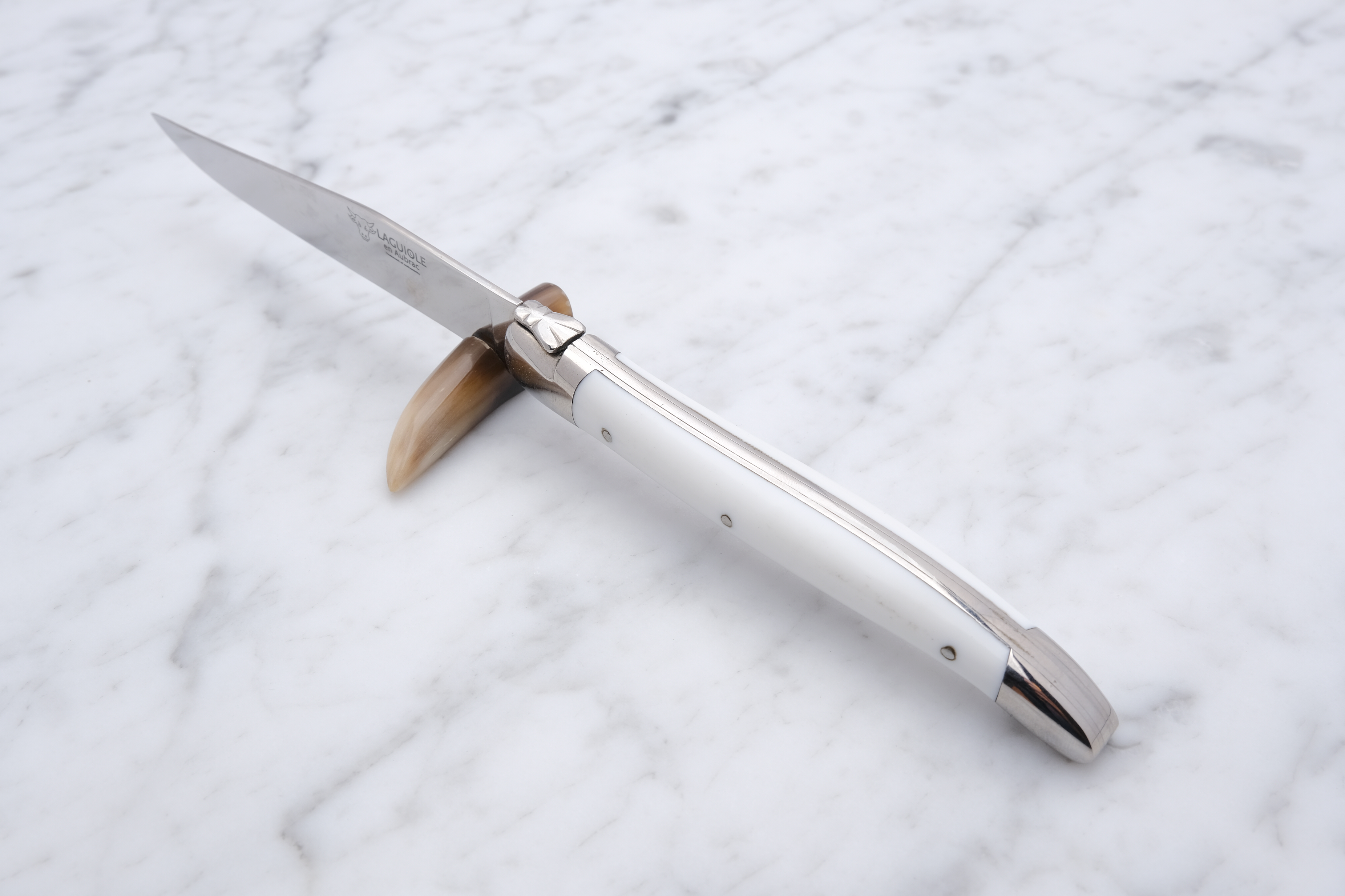 Steakkniv - Hvid Corian