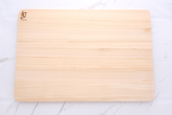 KAI Hinoki Cutting Board Medium 40 x 27 x 2