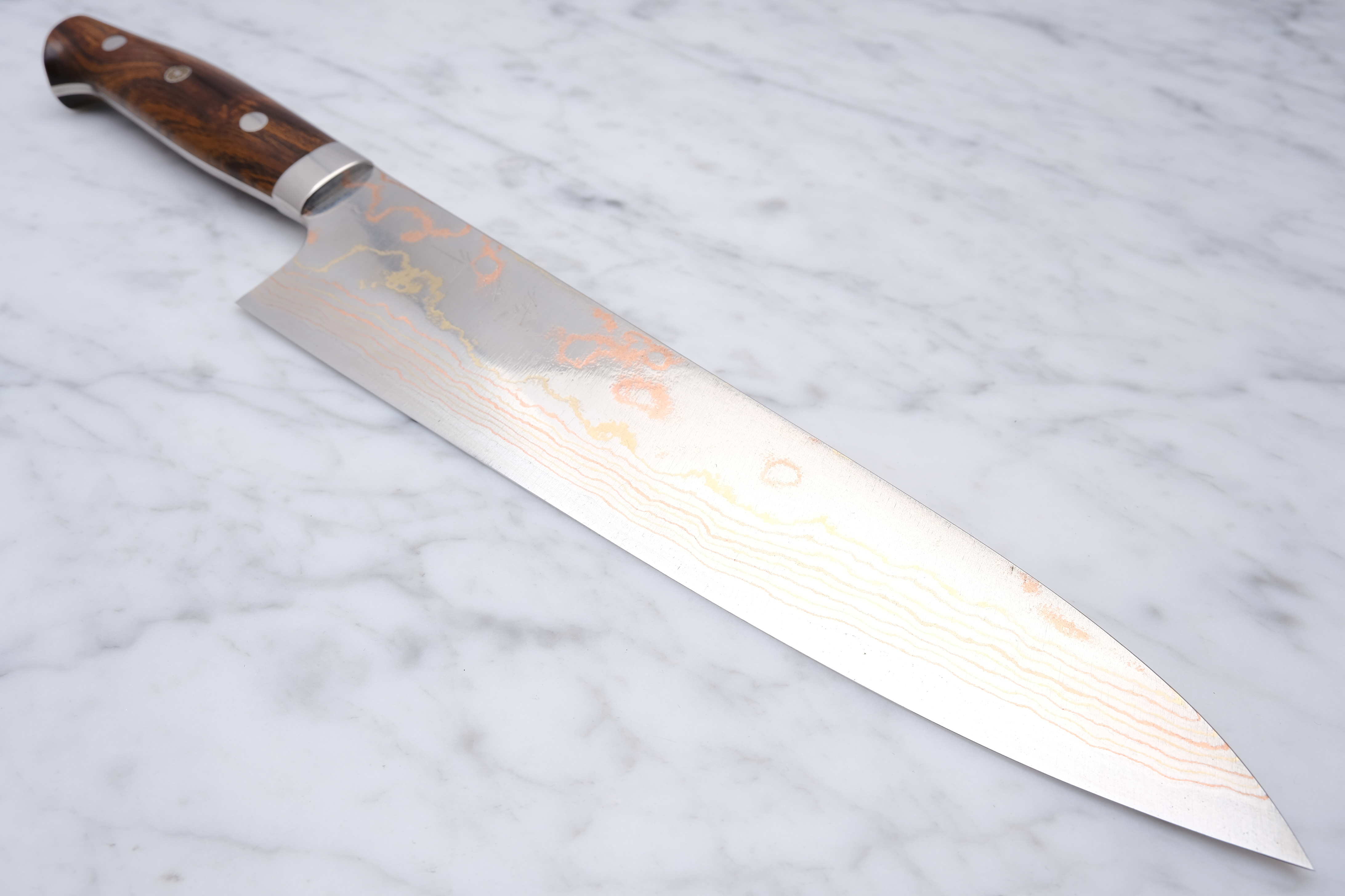 Takeshi Saji 240 mm Gyuto – Aogami 2 Rainbow Damaskus – Western Ironwood