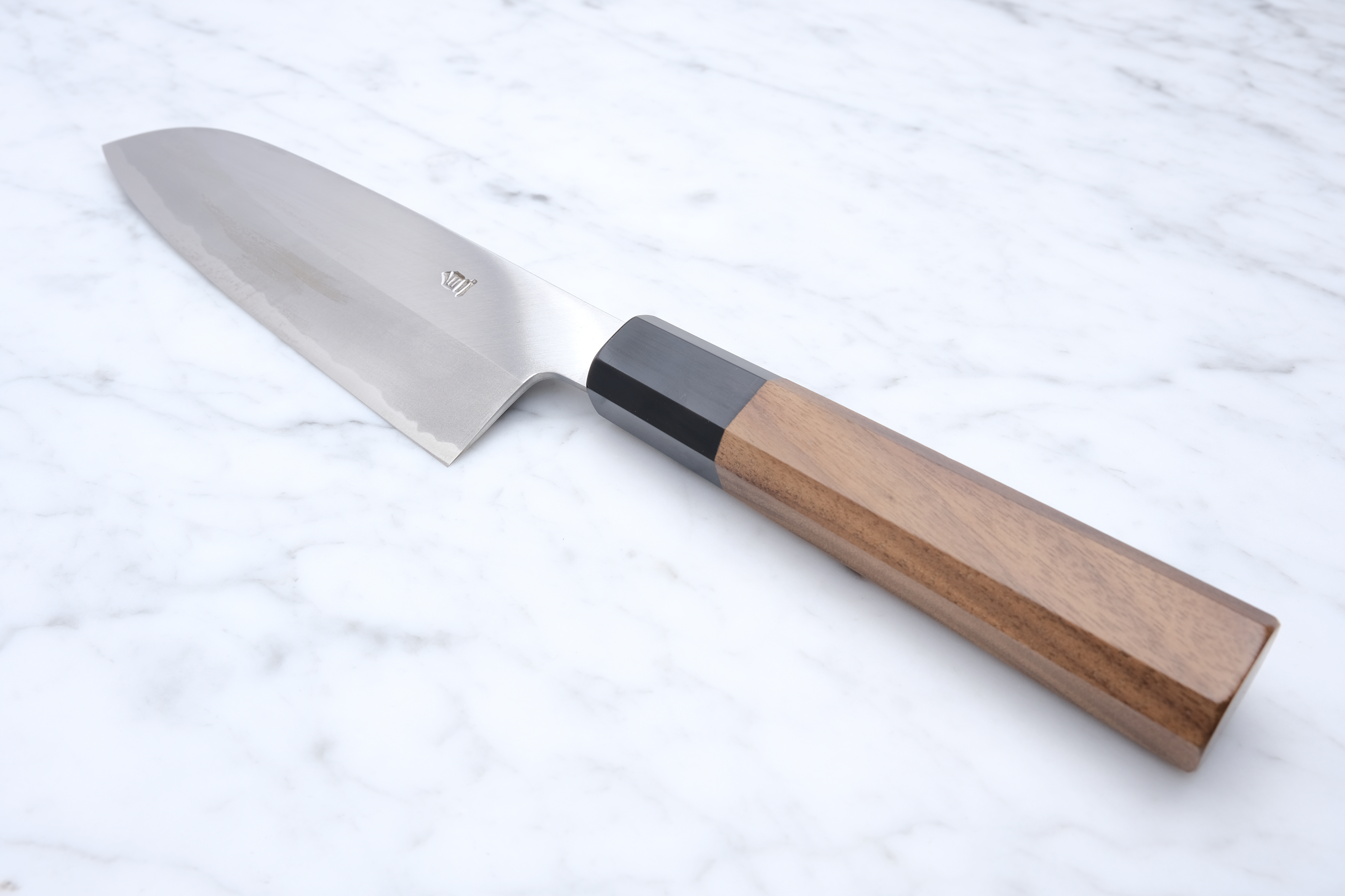 Hatsukokoro Shirahama 180mm Santoku White-2