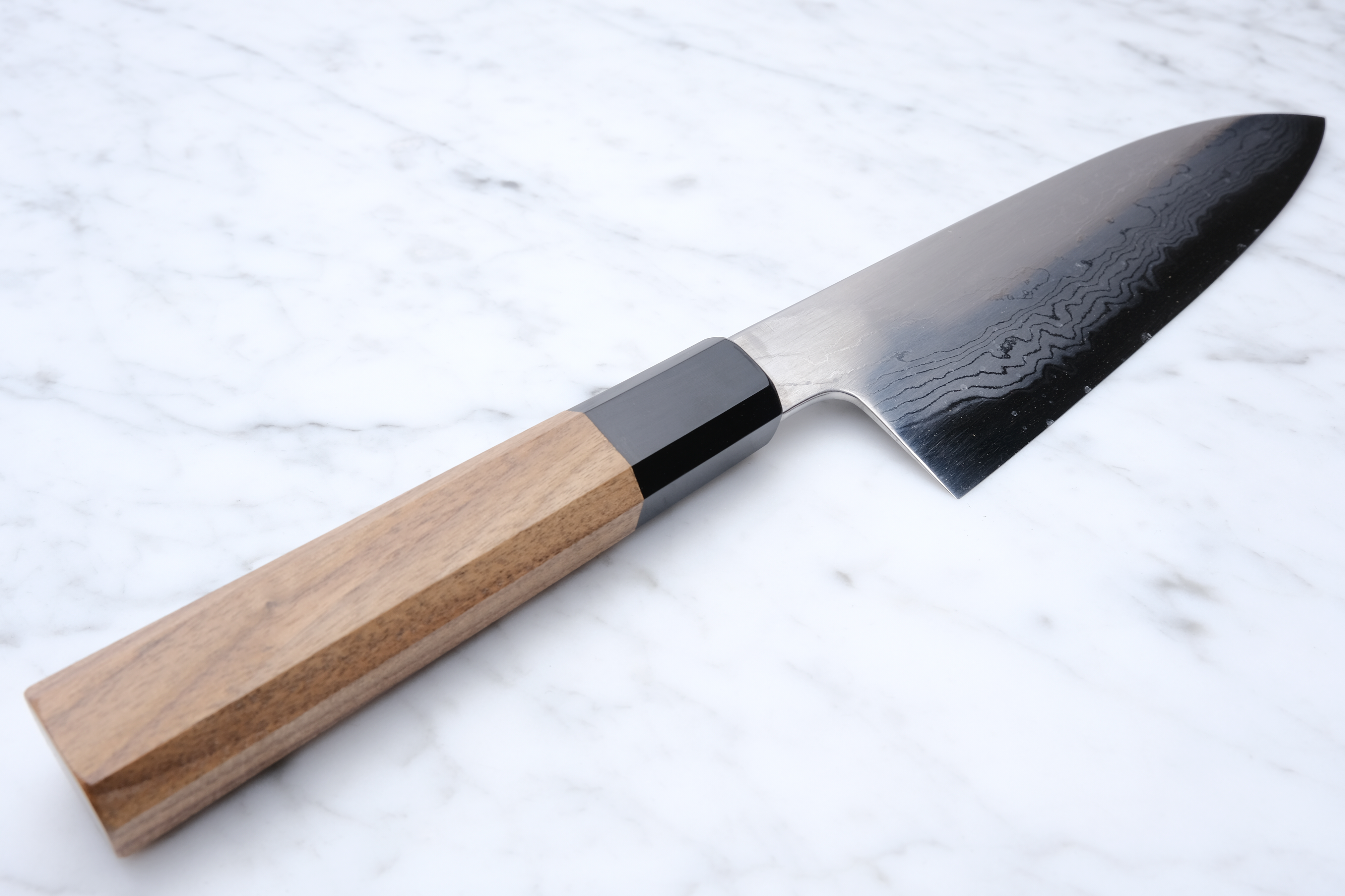 Hatsukokoro Komorebi 180 mm Santoku Damaskus Blue-1 - 2nd. sortering