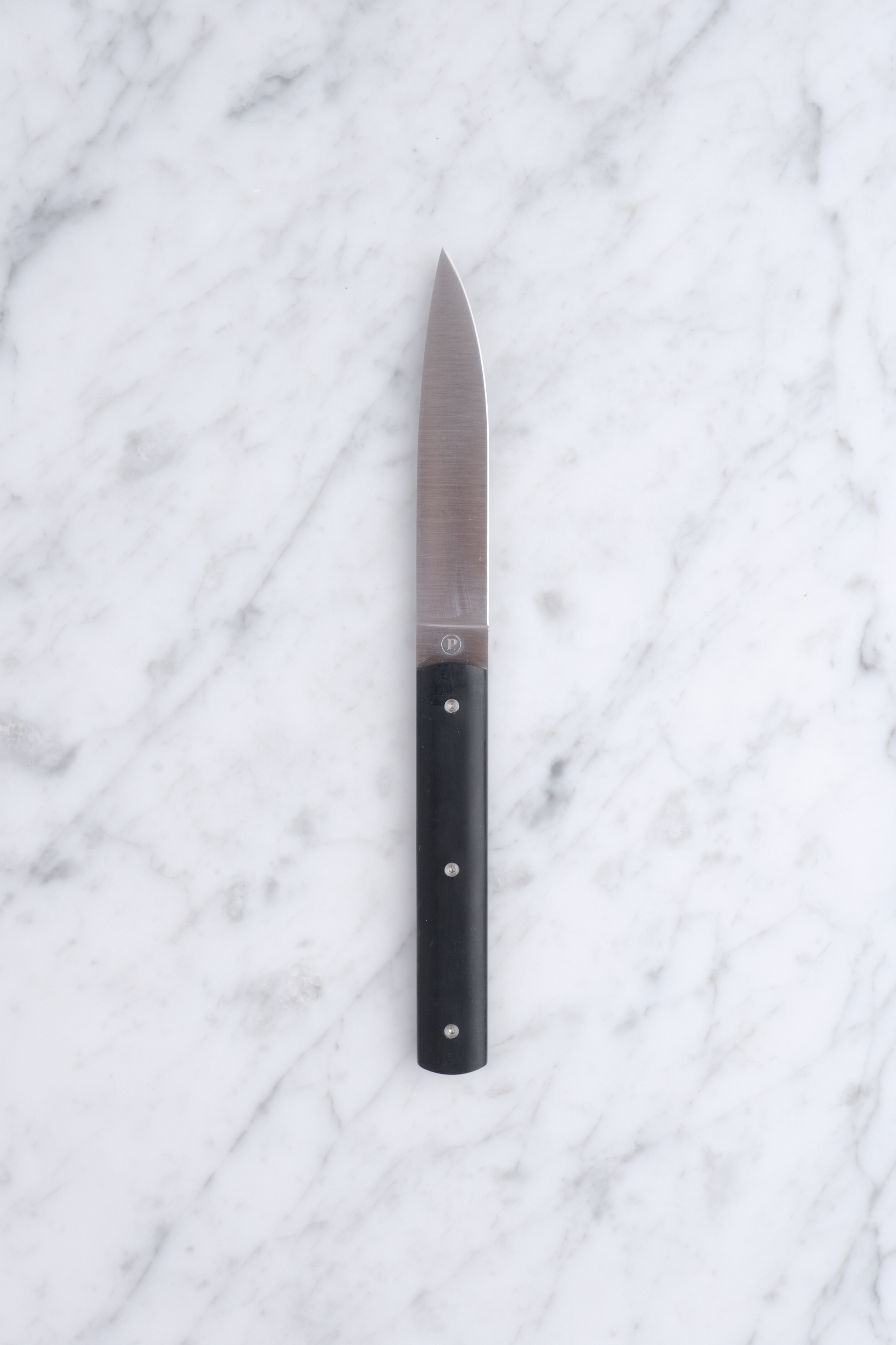 Perceval 9.47 Black Acrylic steak knife