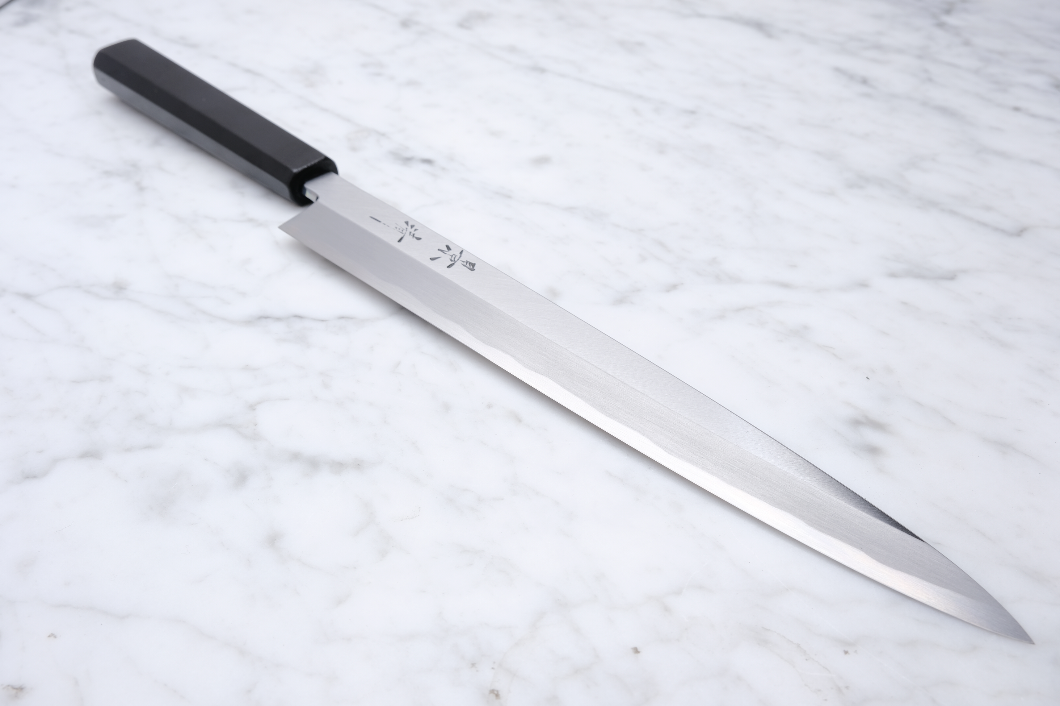 Kagekiyo - White#2 240mm Yanagiba - Urushi