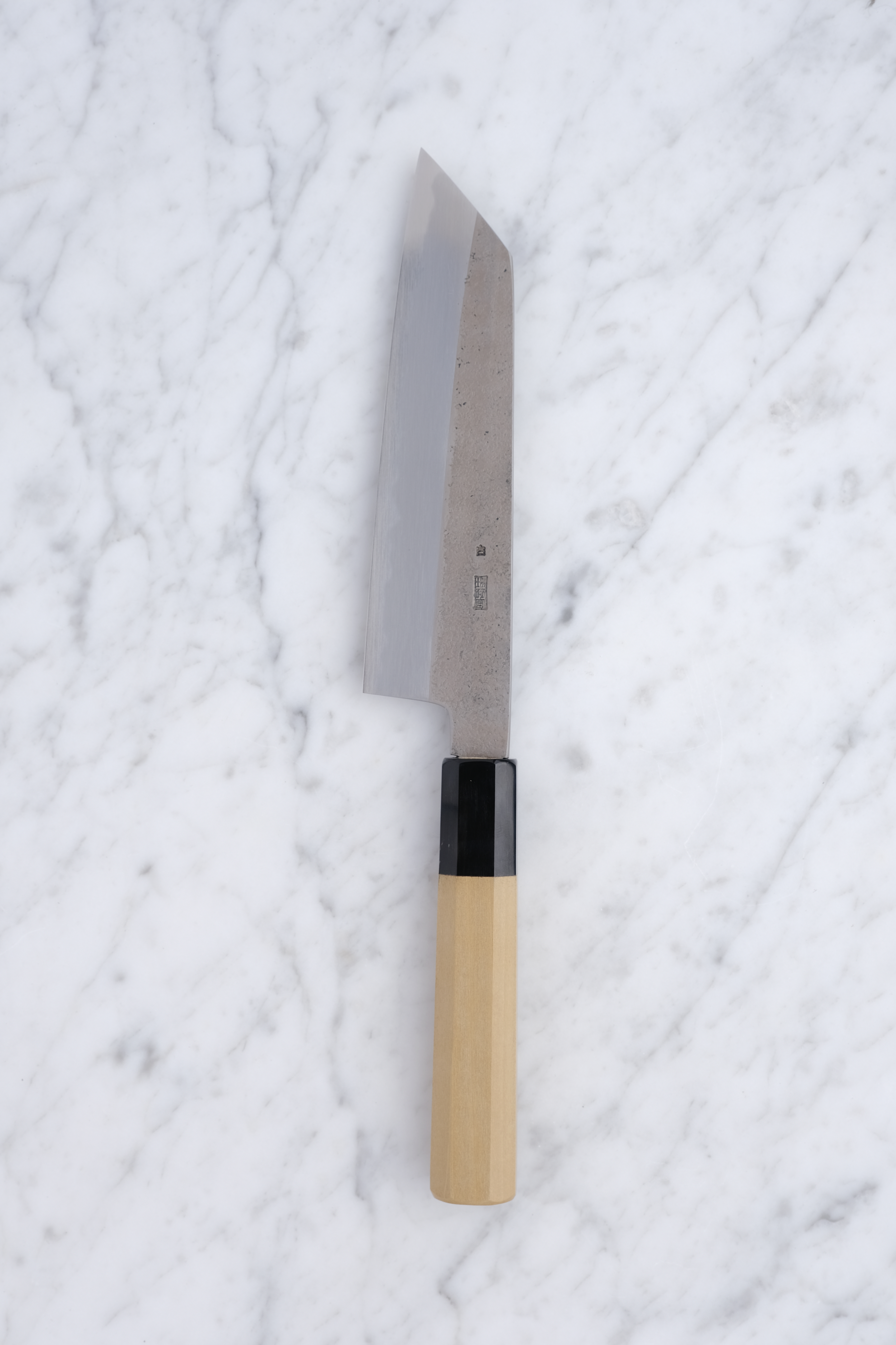 Sakai Kikumori Kikuzuki RIN 180mm. Bunka Shirogami #2