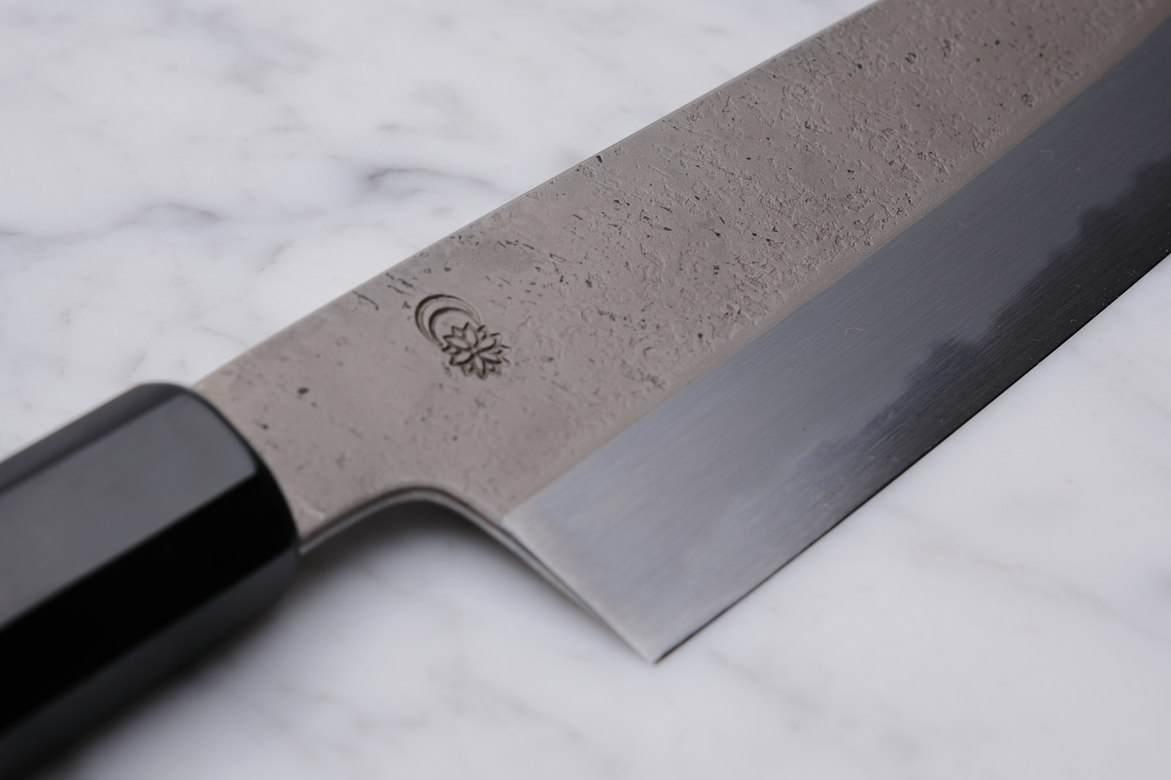 Sakai Kikumori Kikuzuki RIN 180mm. Santoku Shirogami #2