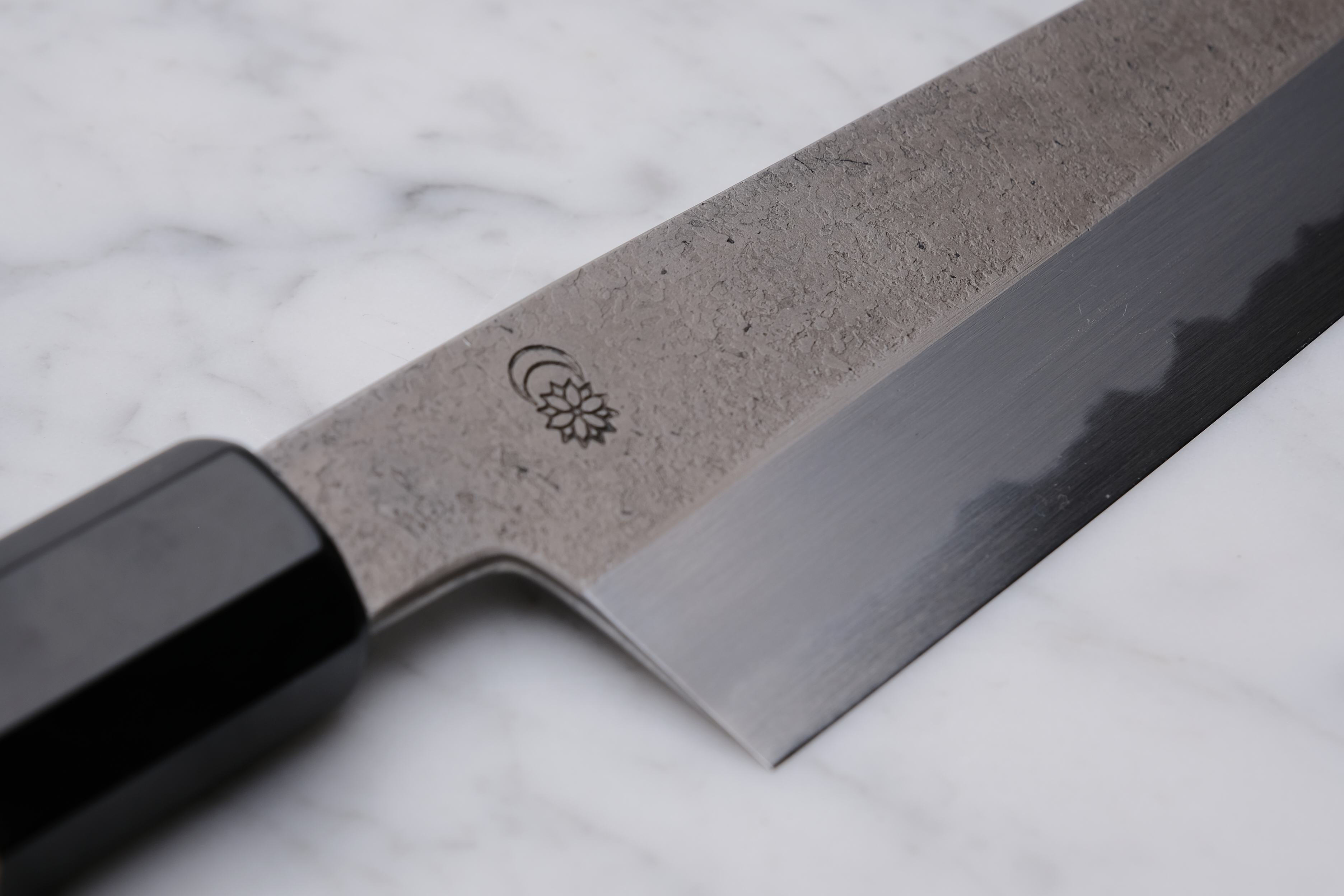 Sakai Kikumori Kikuzuki RIN 180mm. Bunka Shirogami #2