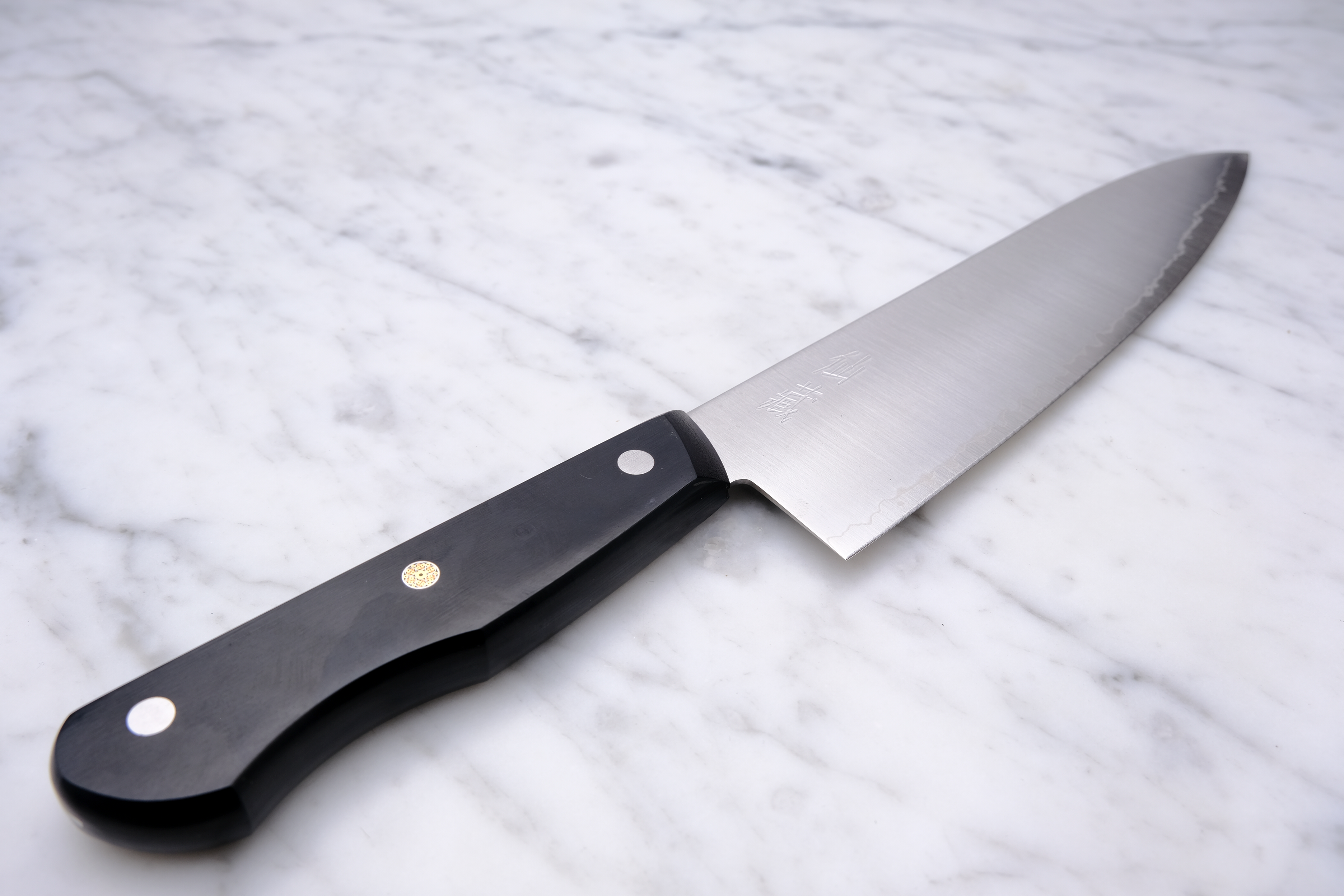 Suncraft Senzo Entrée Gyuto 200mm