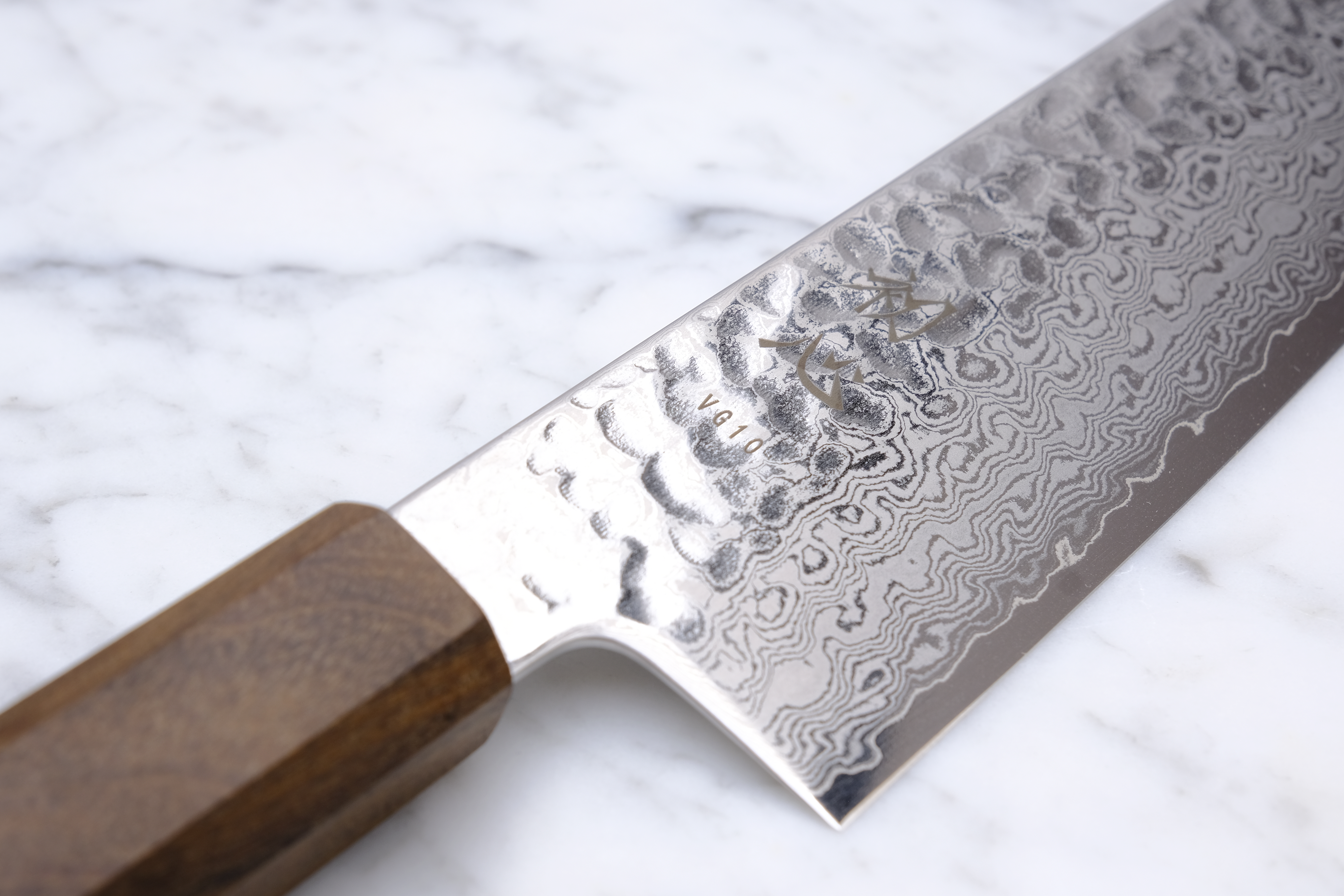 Hatsukokoro Hayabusa Damascus 210 mm Gyuto - VG-10