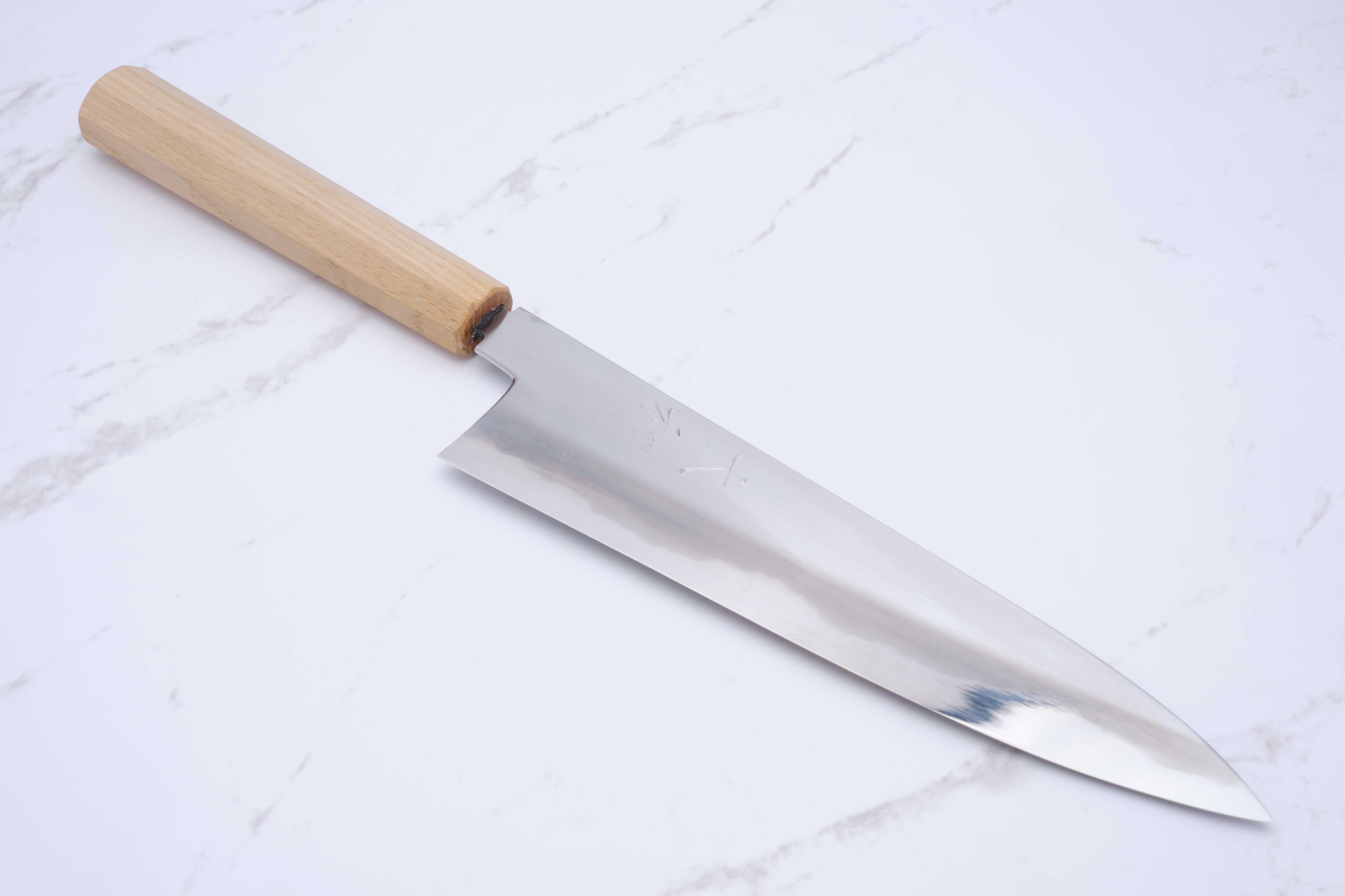 Yamato 'Kon-Gou' 210 mm Gyuto Weiß #2 – Kastanie