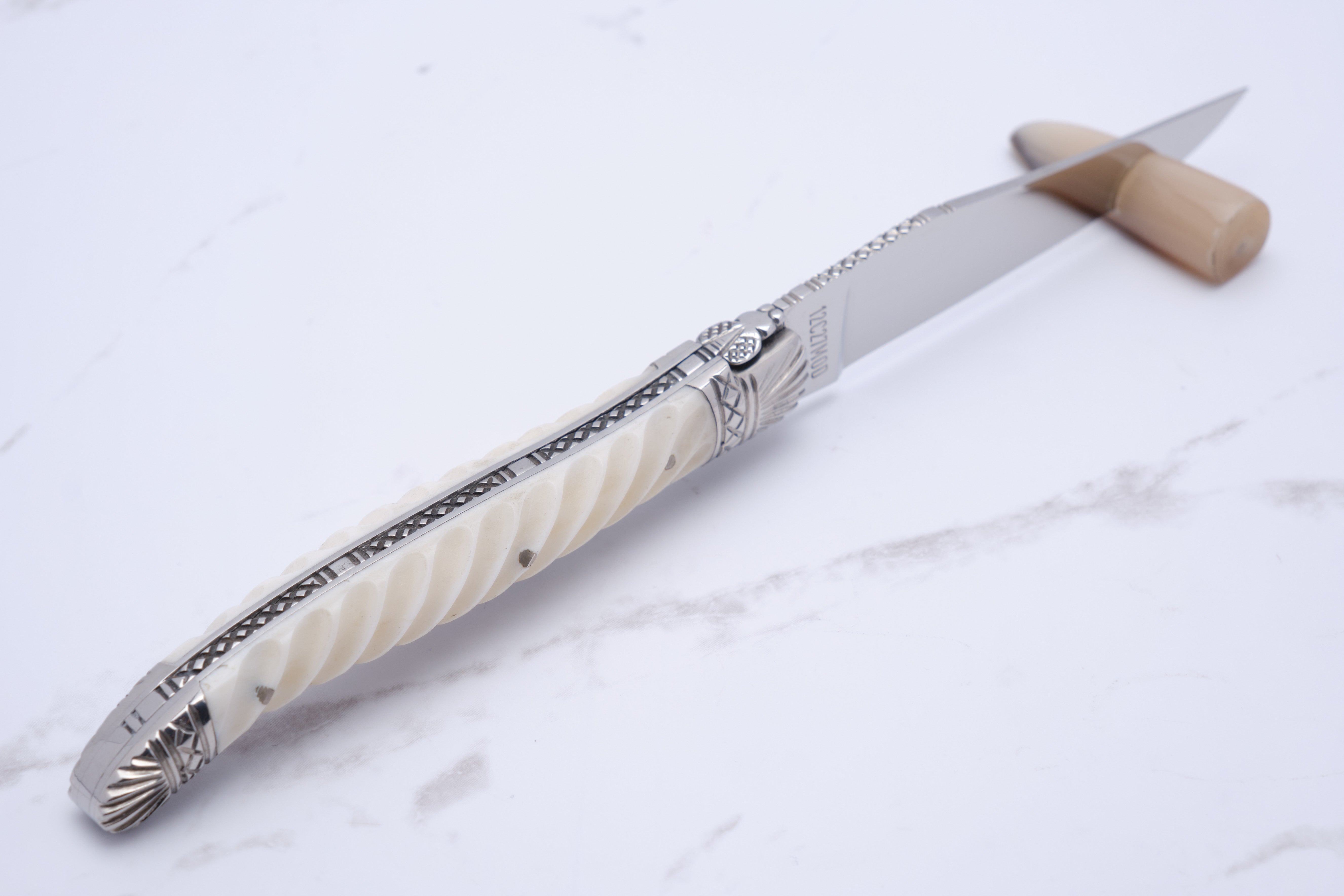 Folding knife - Scallop Beef leg