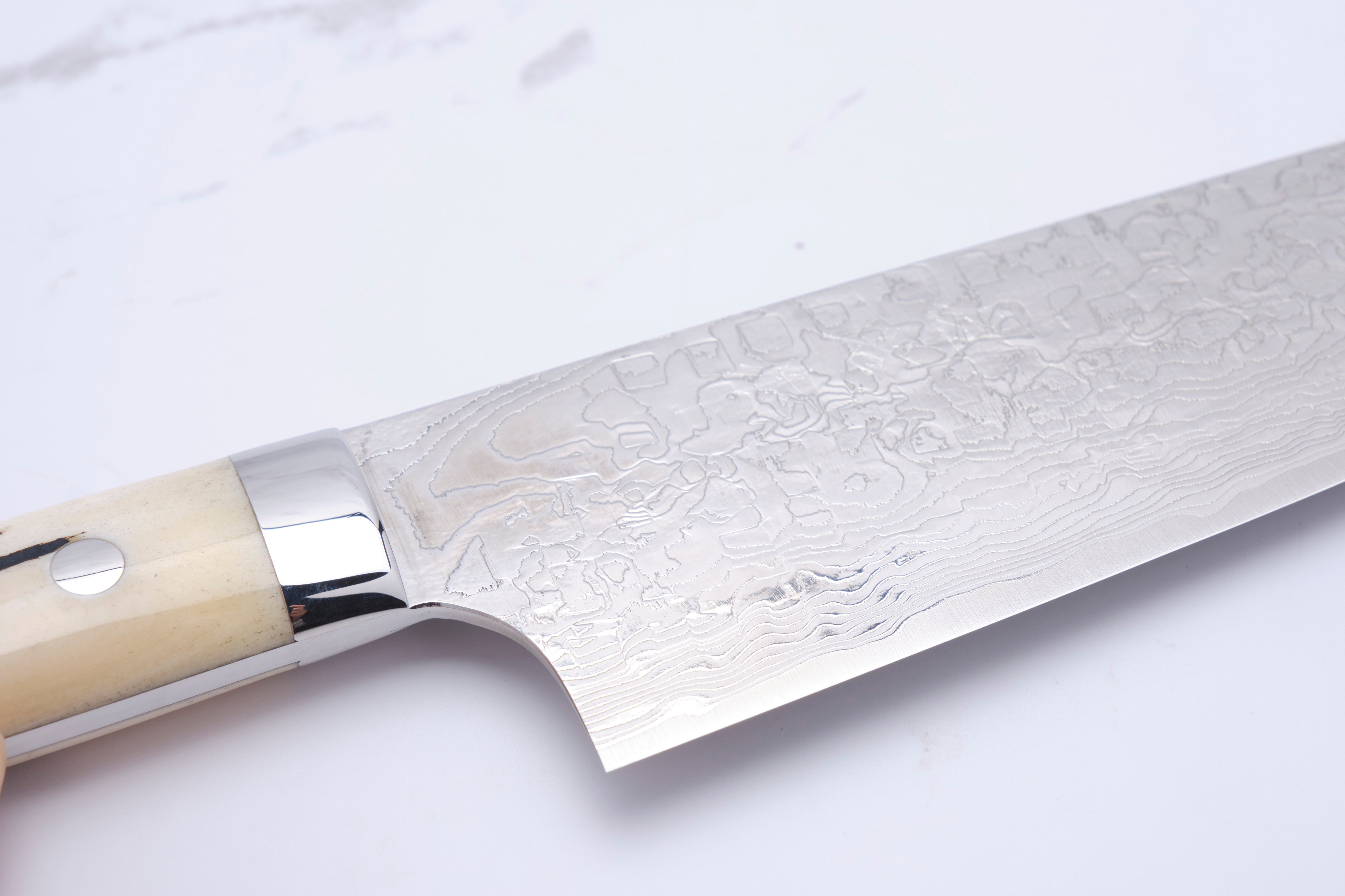 Takeshi Saji 180 mm Santoku SG2 Diamant Damast