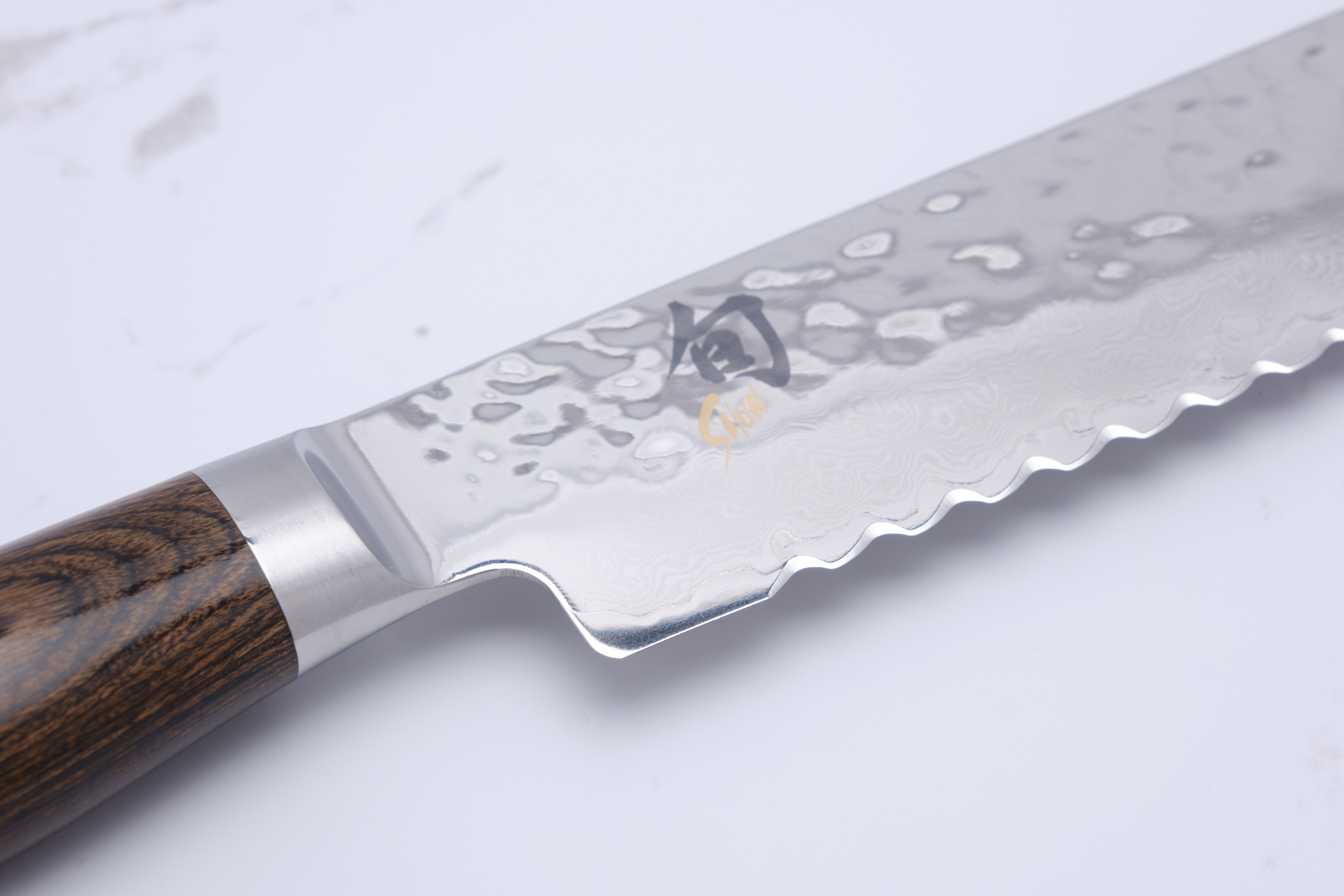 Shun Premier 230 mm Brødkniv