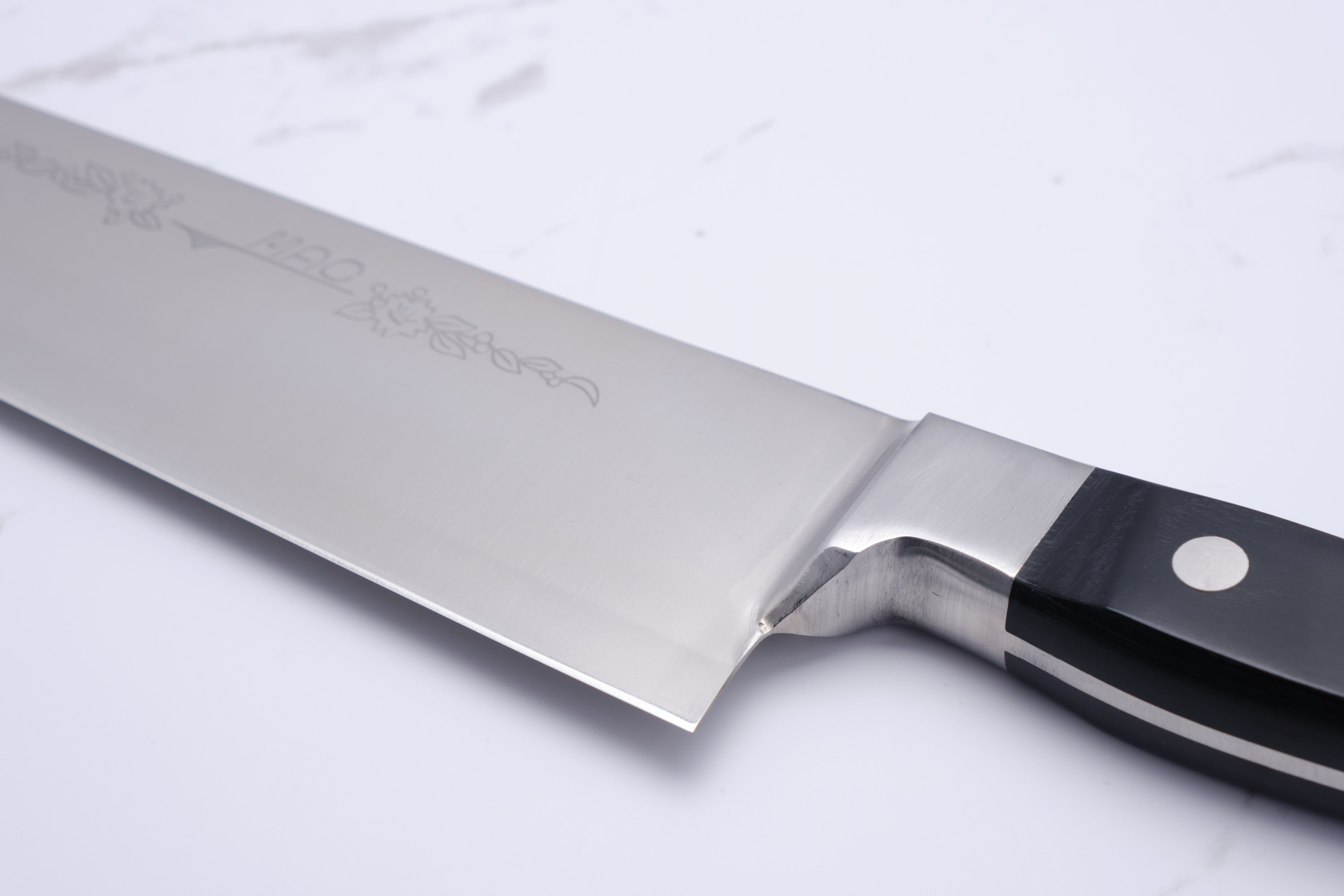 MAC Ultimate 265 mm Chef's Knife 